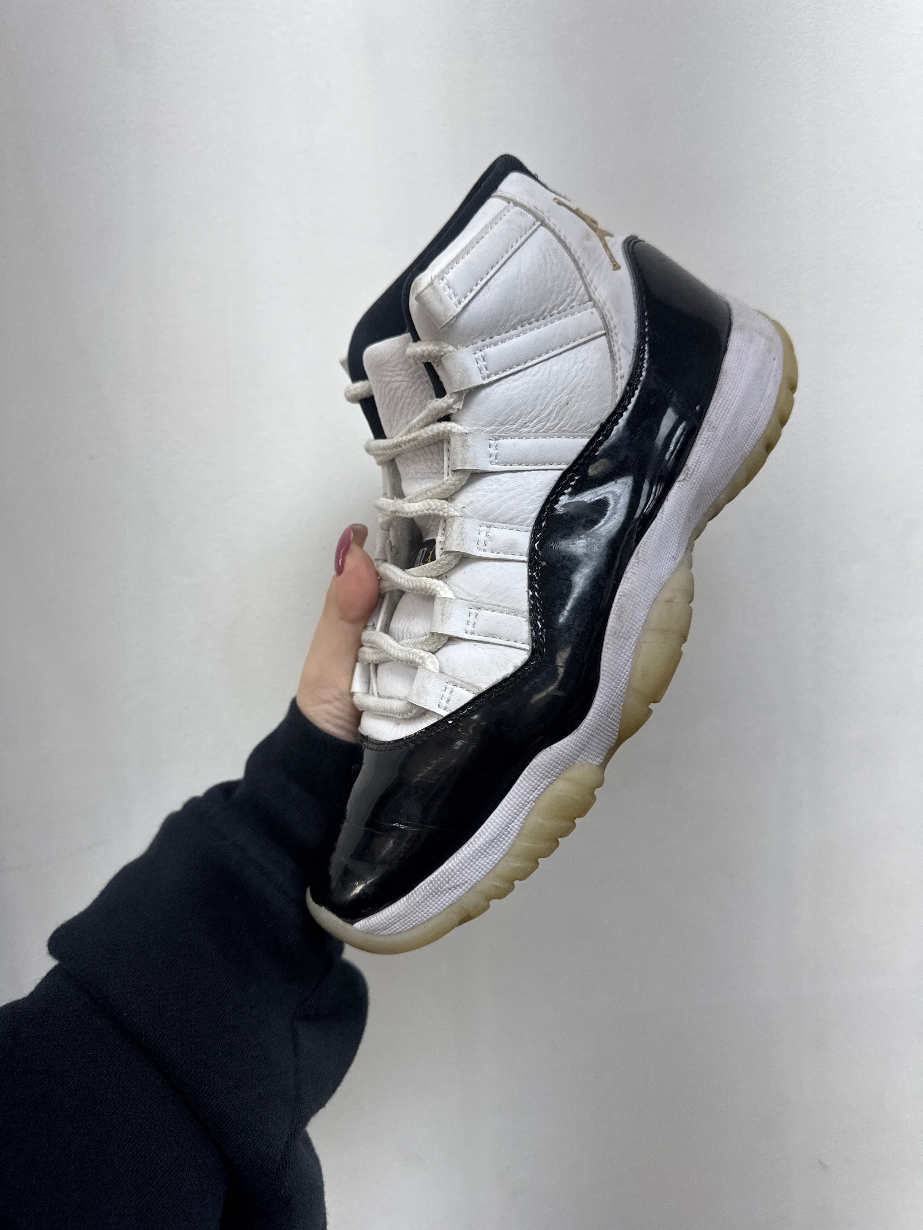 Nike Jordan 11 DMP Sneakers