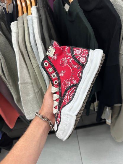 MMY Red Paisley High Top 36 (US 4) New