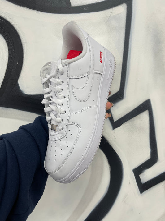 Supreme Nike AF-1 White Used 11.5 With Box