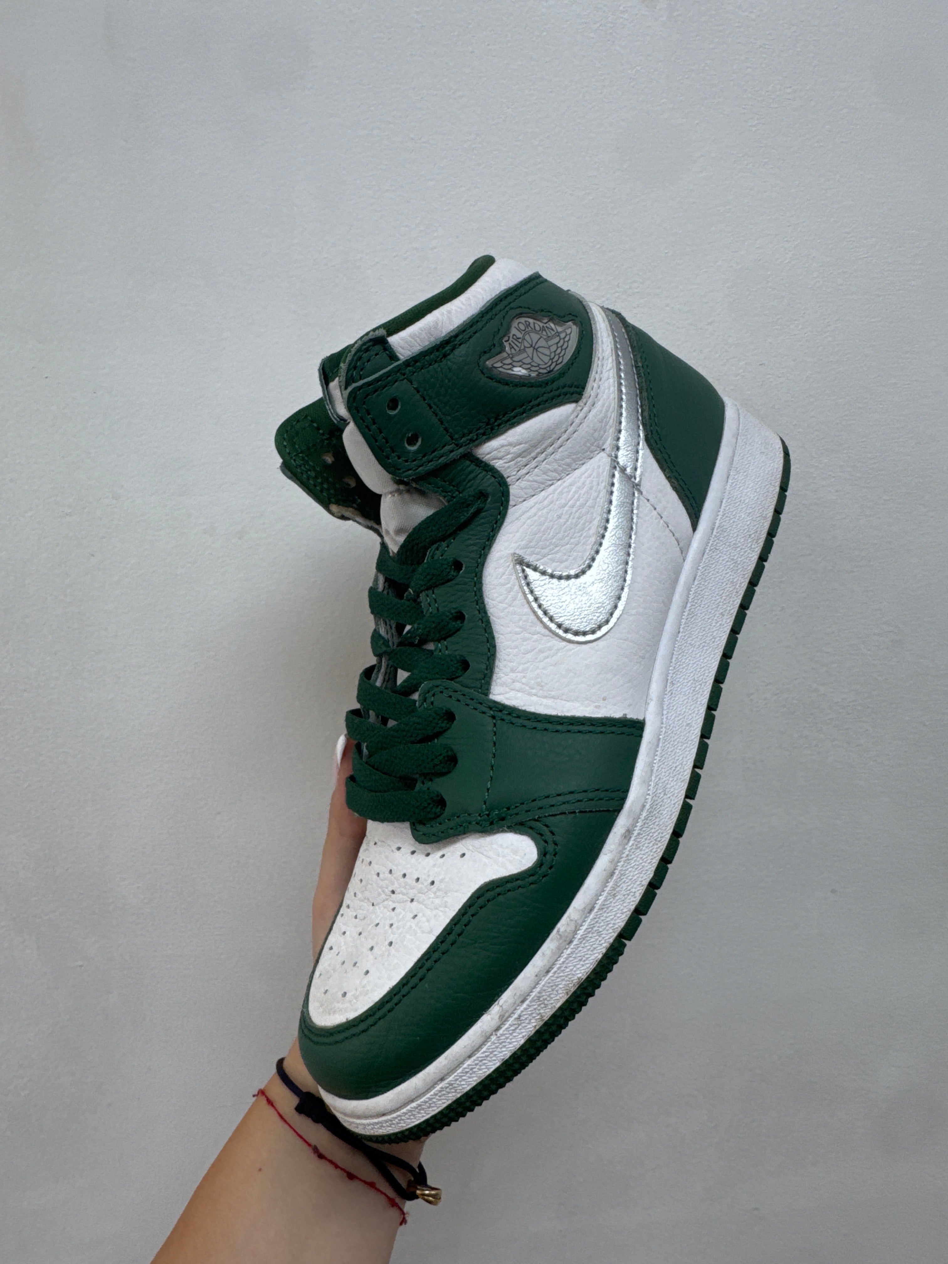 Jordan 1 Gorge Green Sneakers