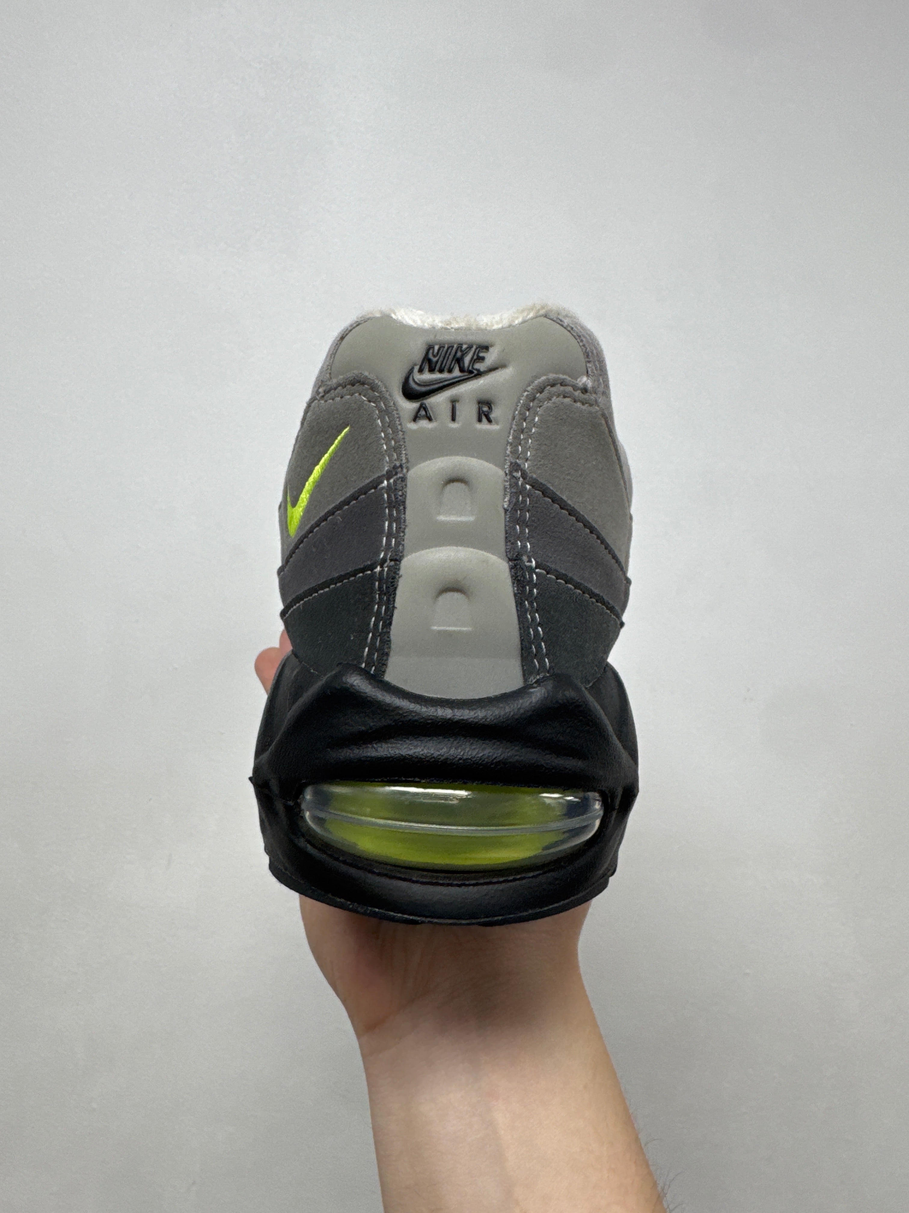 Nike AM95 Neon Sneakers