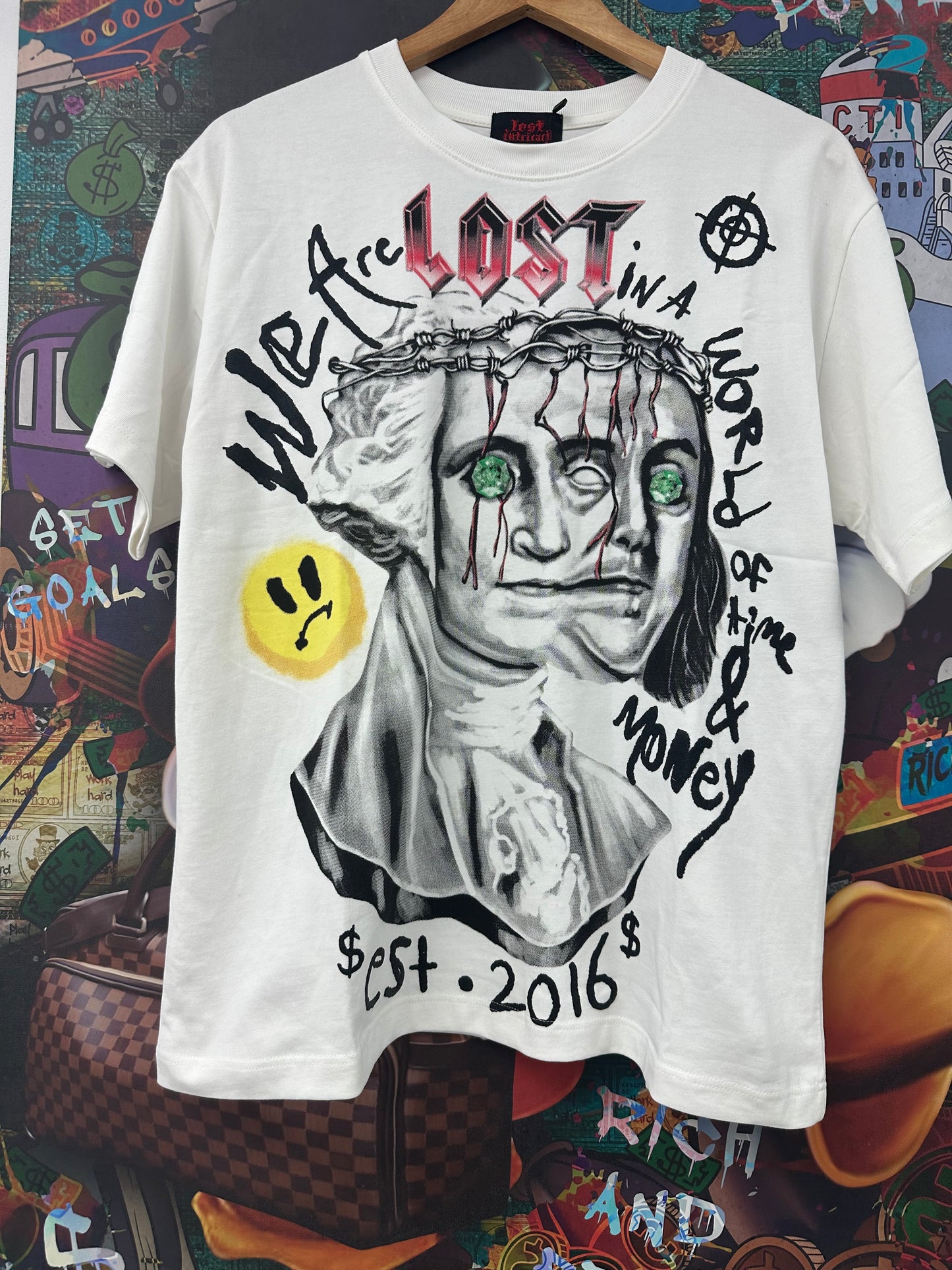 Lost Intricacy Tee Multi