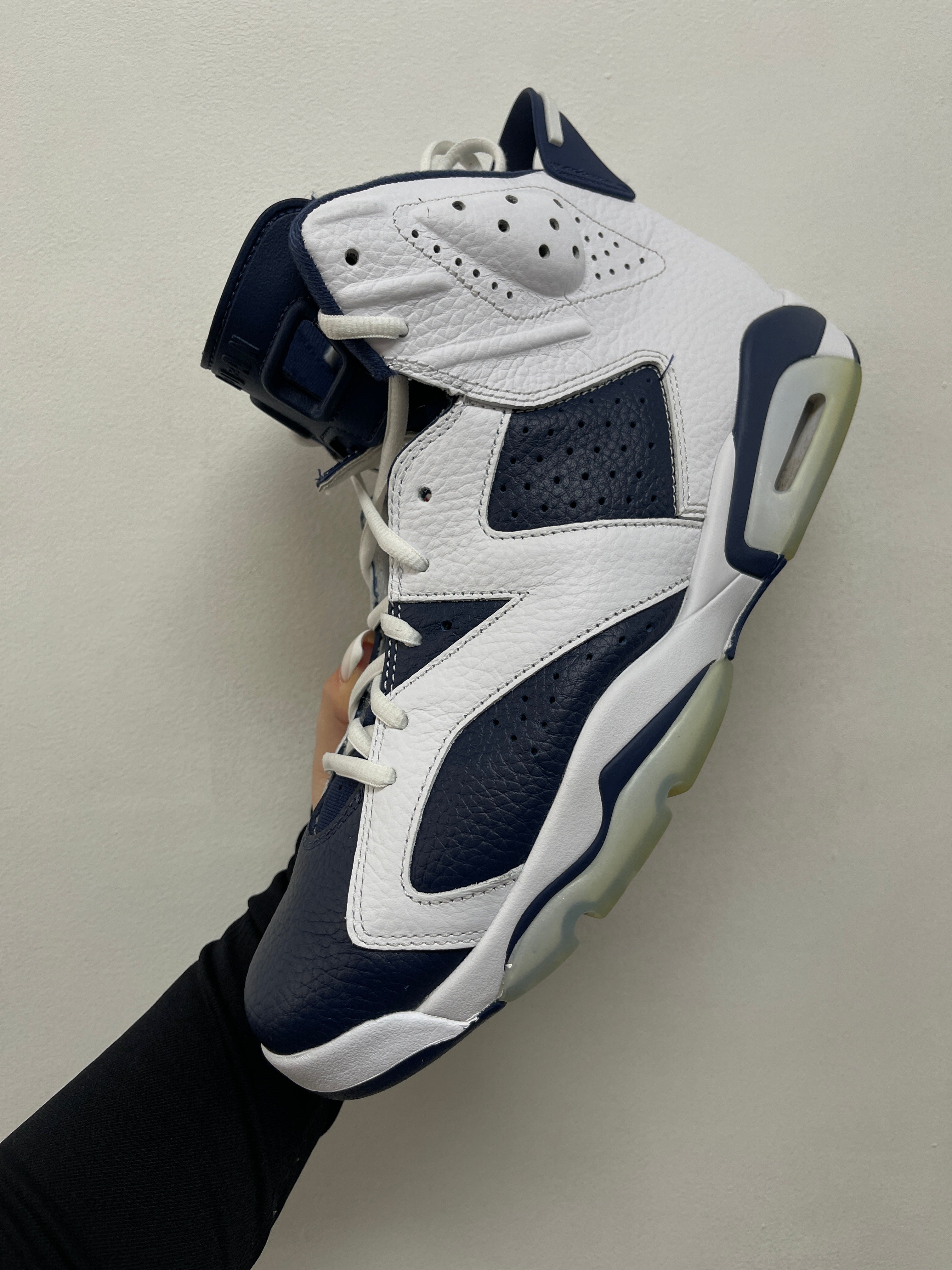 Jordan 6 Olympics Sneakers