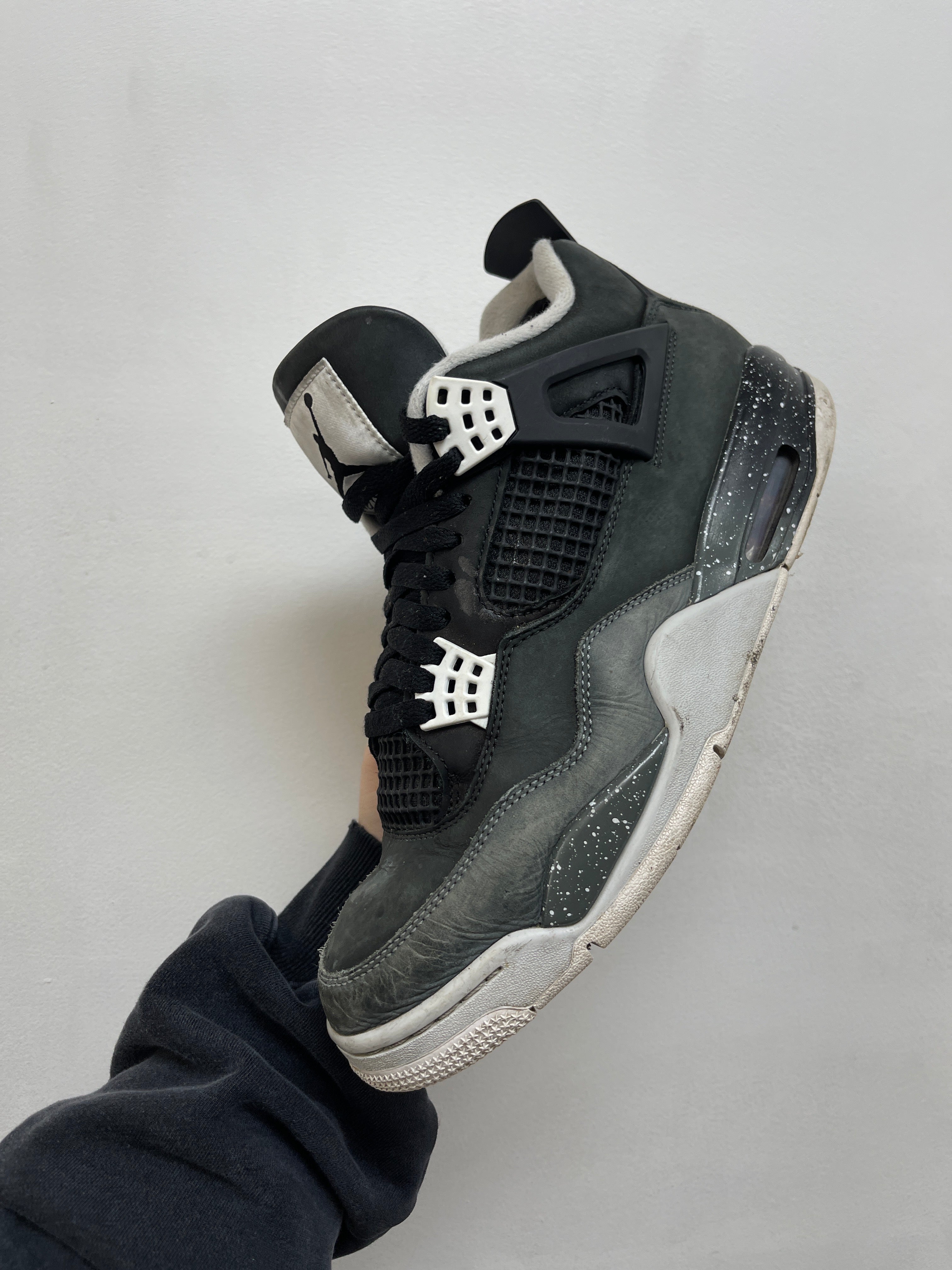 Jordan 4 Fear Sneakers