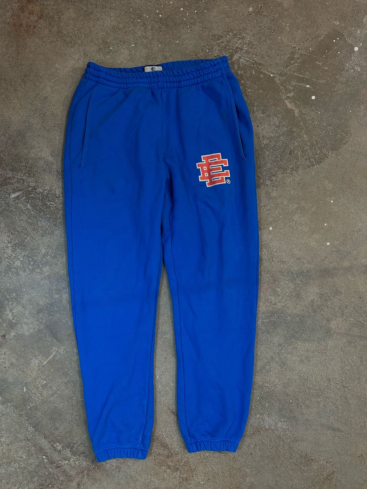 EE Sweatsuit Blue Red Used Large