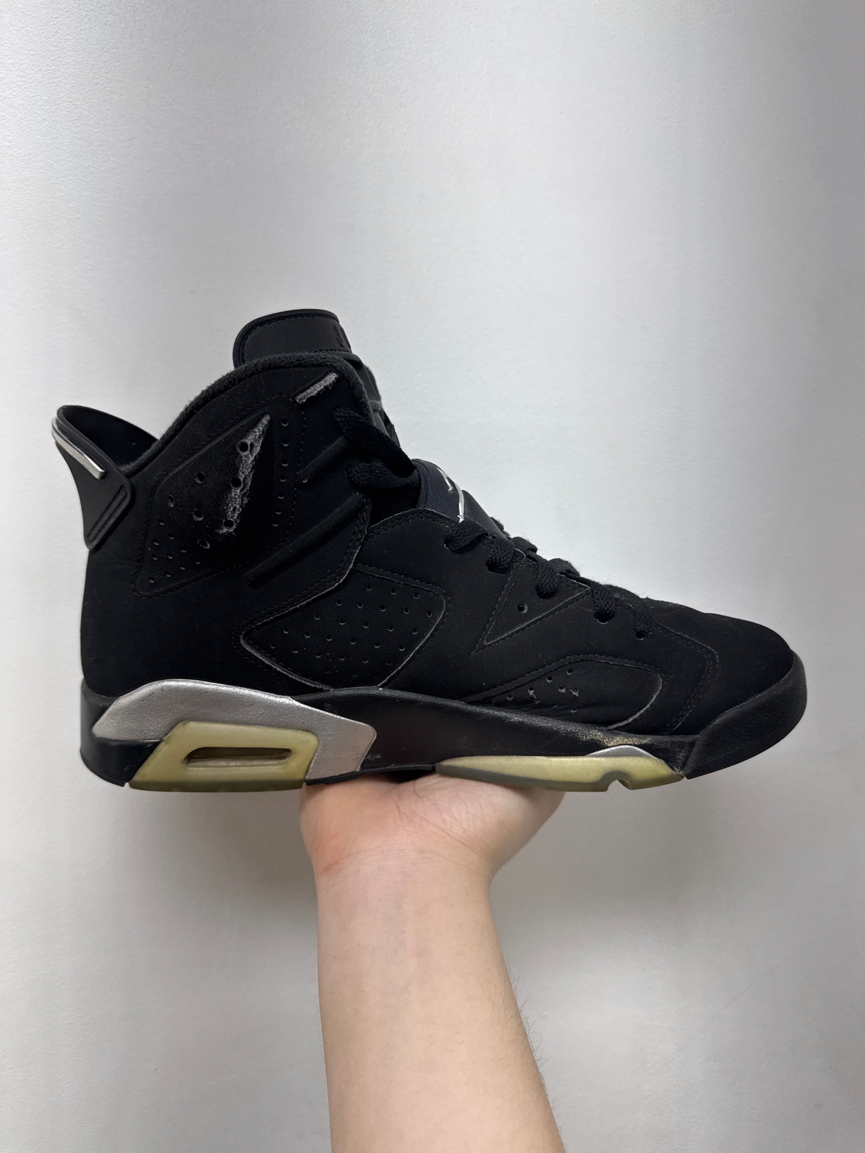 Jordan 6 Chrome Sneakers