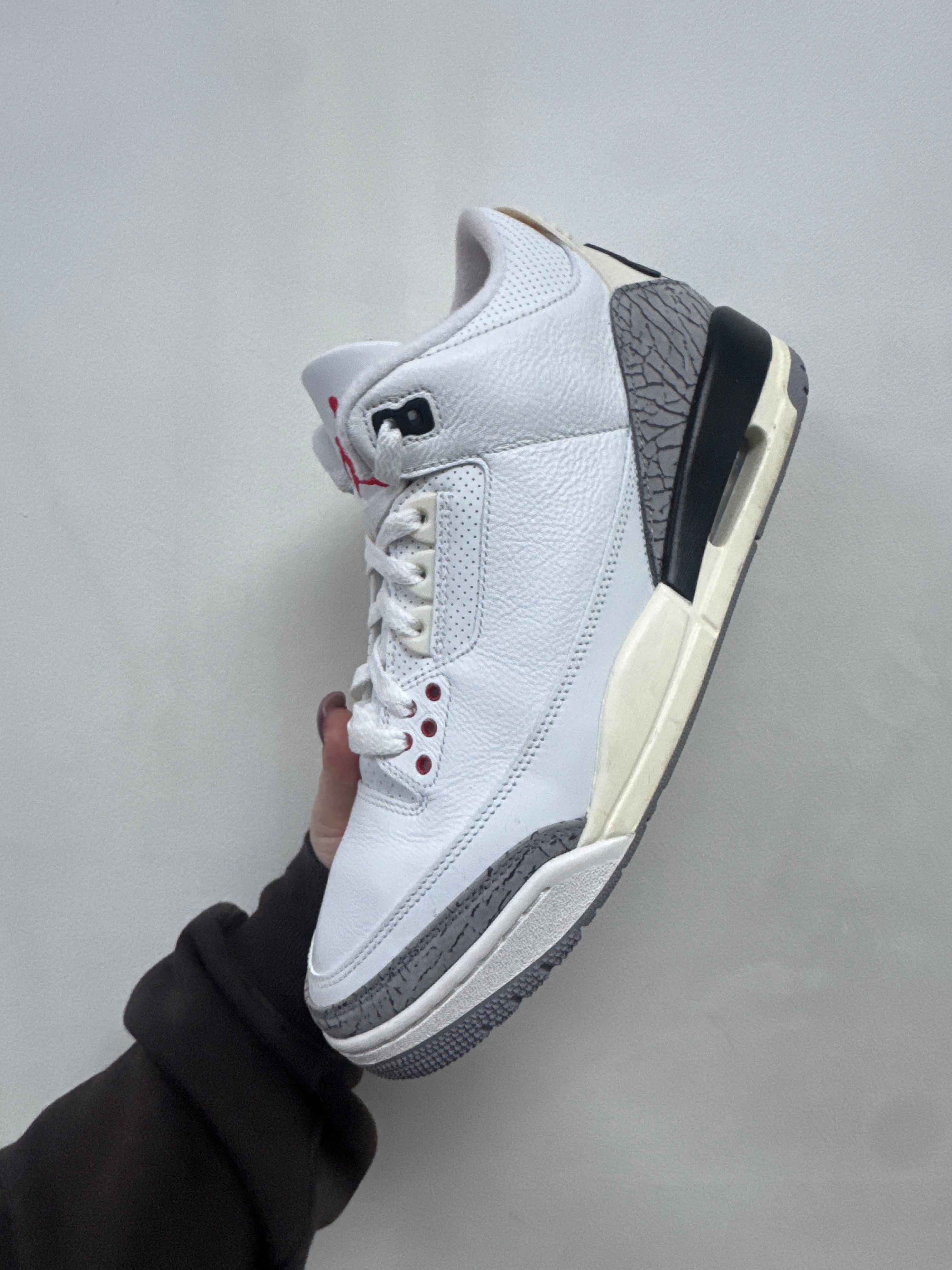 Jordan 3 White Cement Sneakers