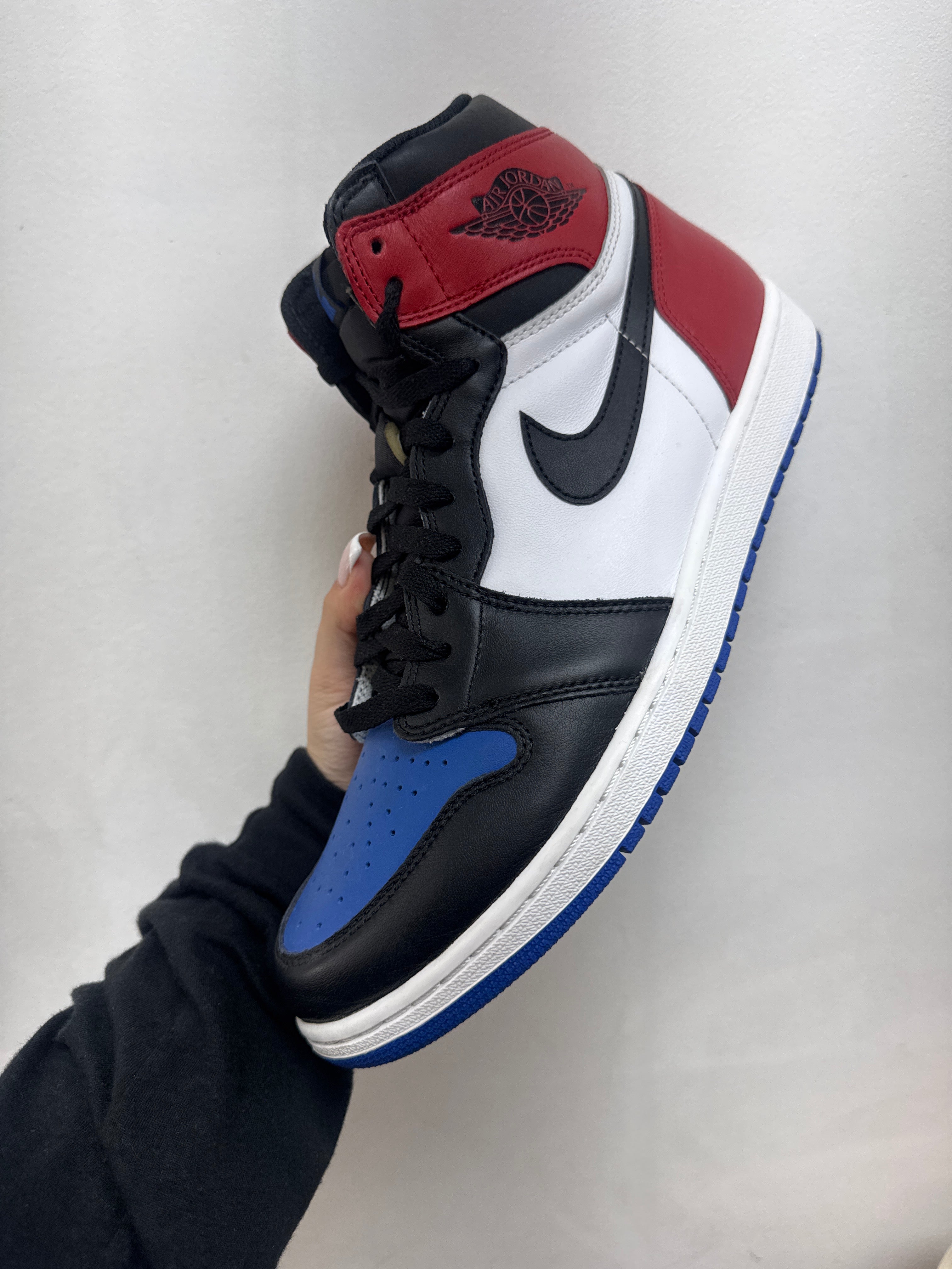 Jordan 1 Top 3 Sneakers