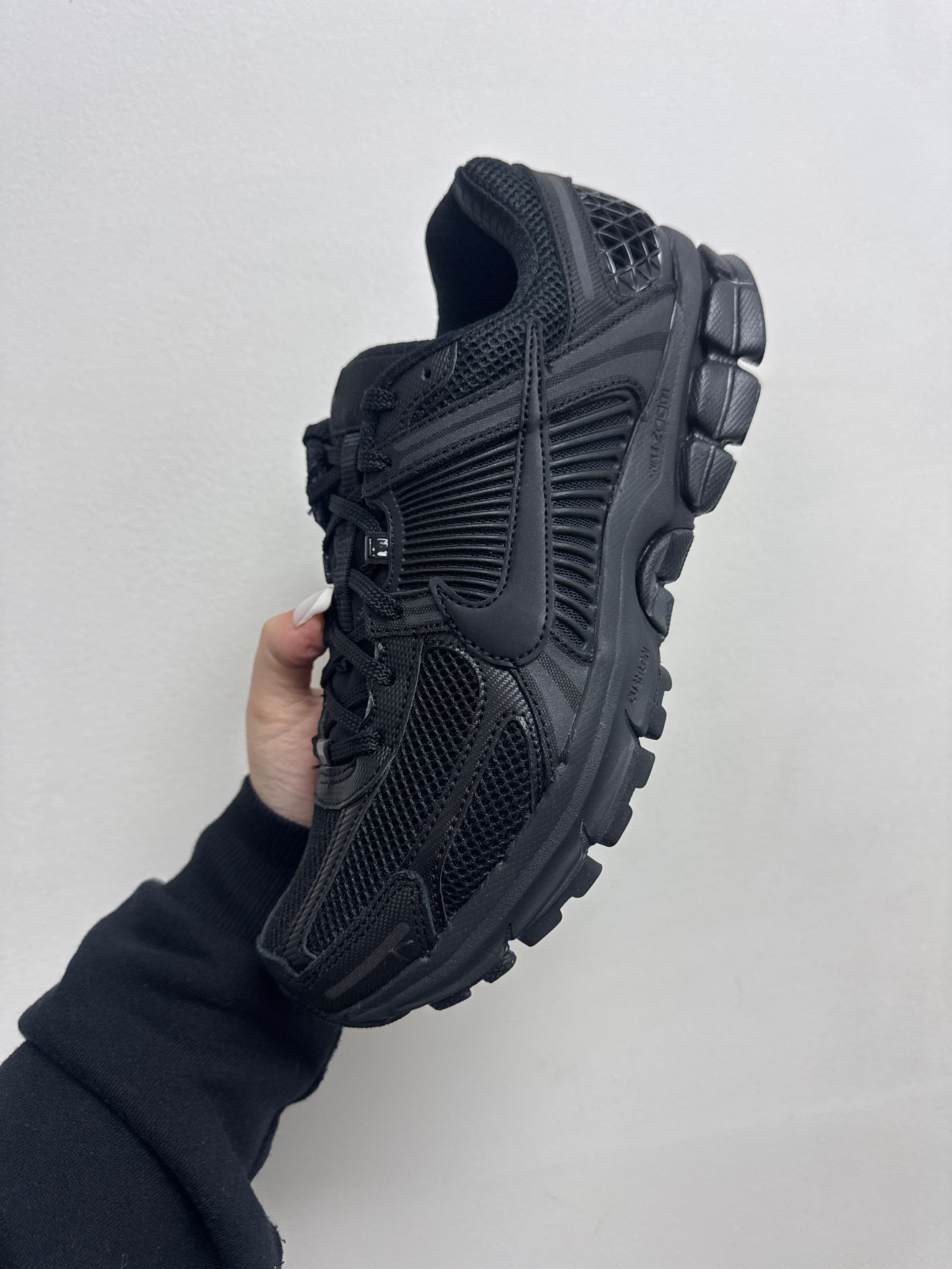 Nike Black Vomero 5 Sneakers