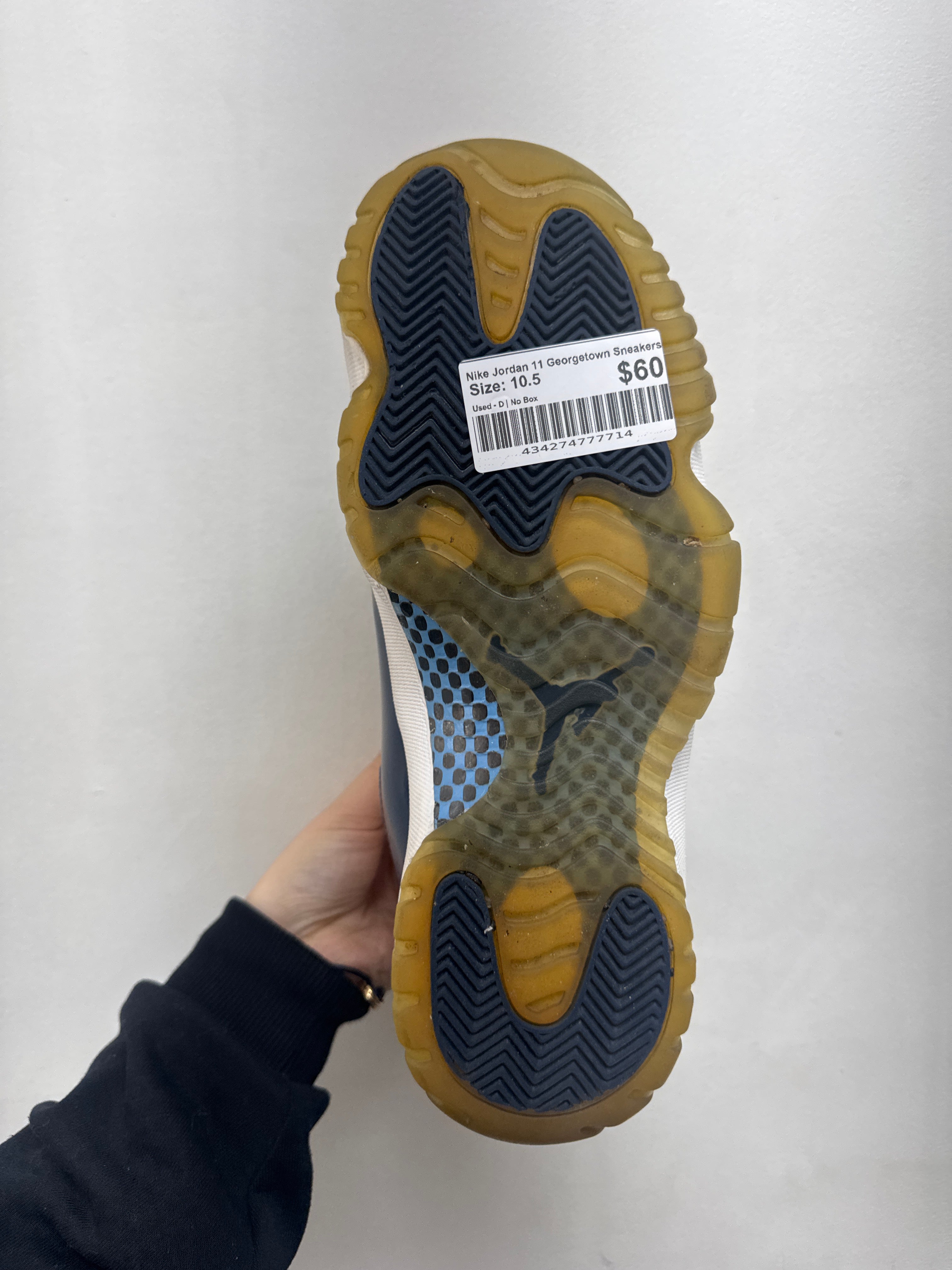 Nike Jordan 11 Georgetown Sneakers