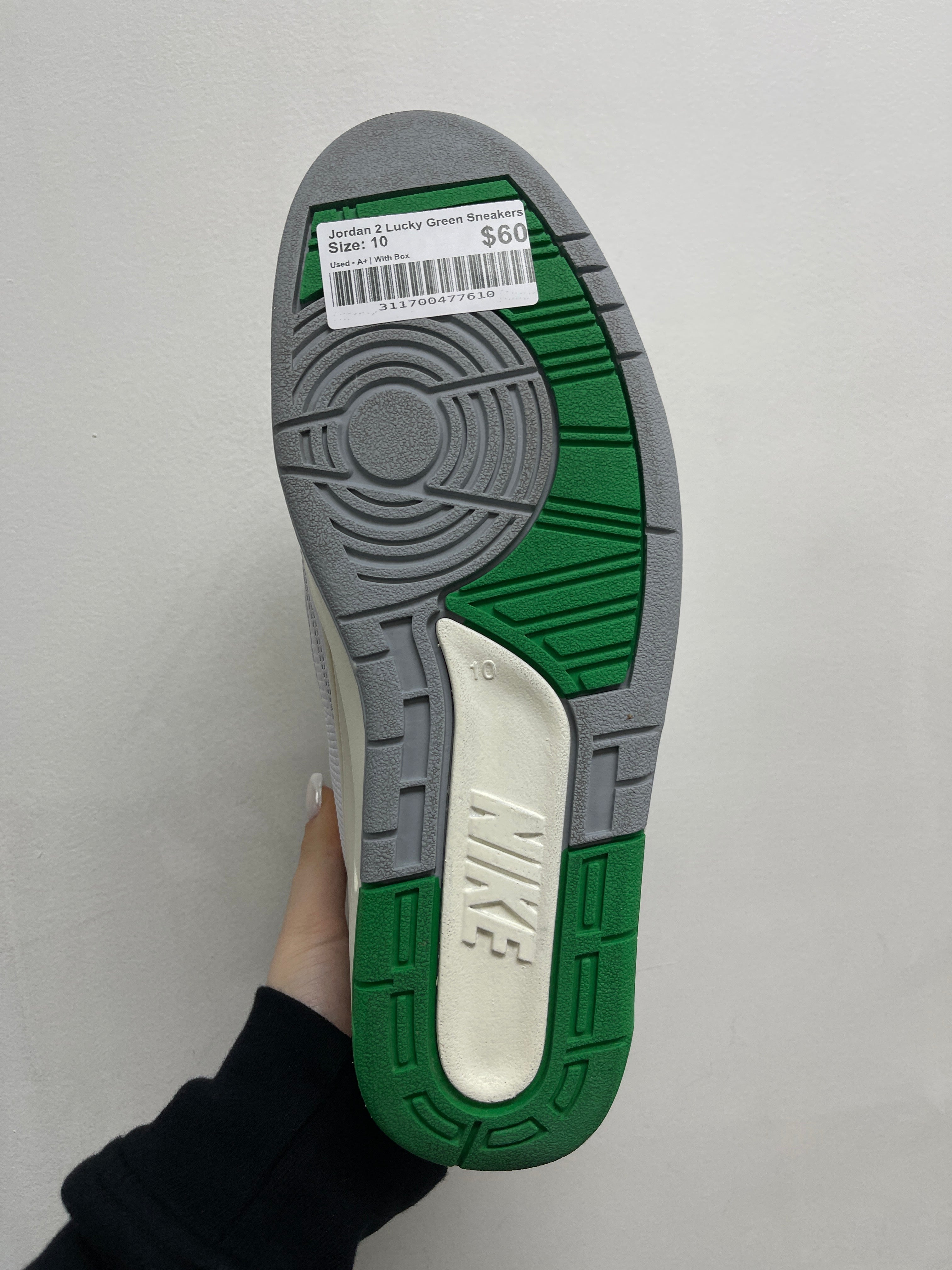 Jordan 2 Lucky Green Sneakers