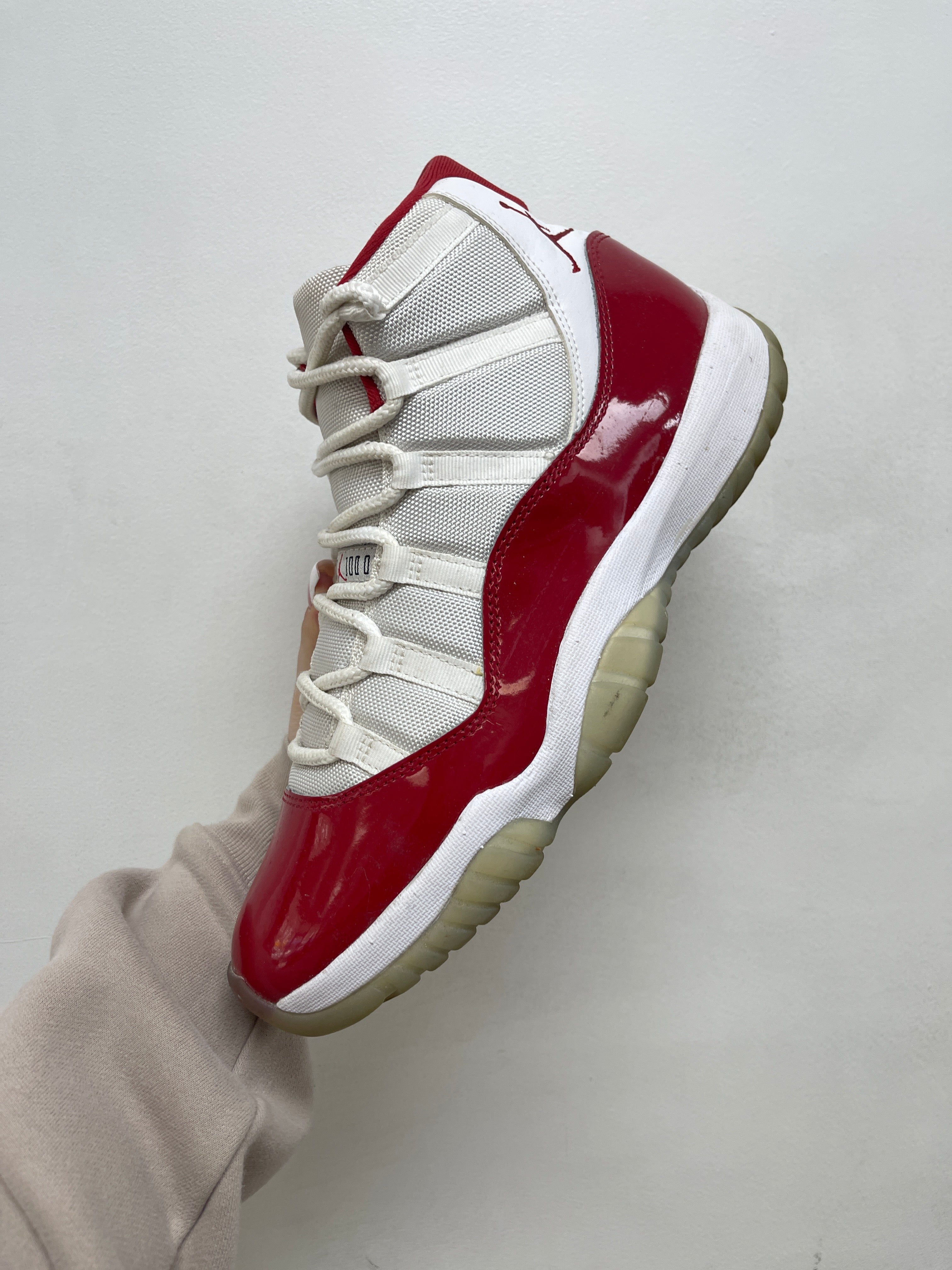 Jordan 11 Cherry Sneakers