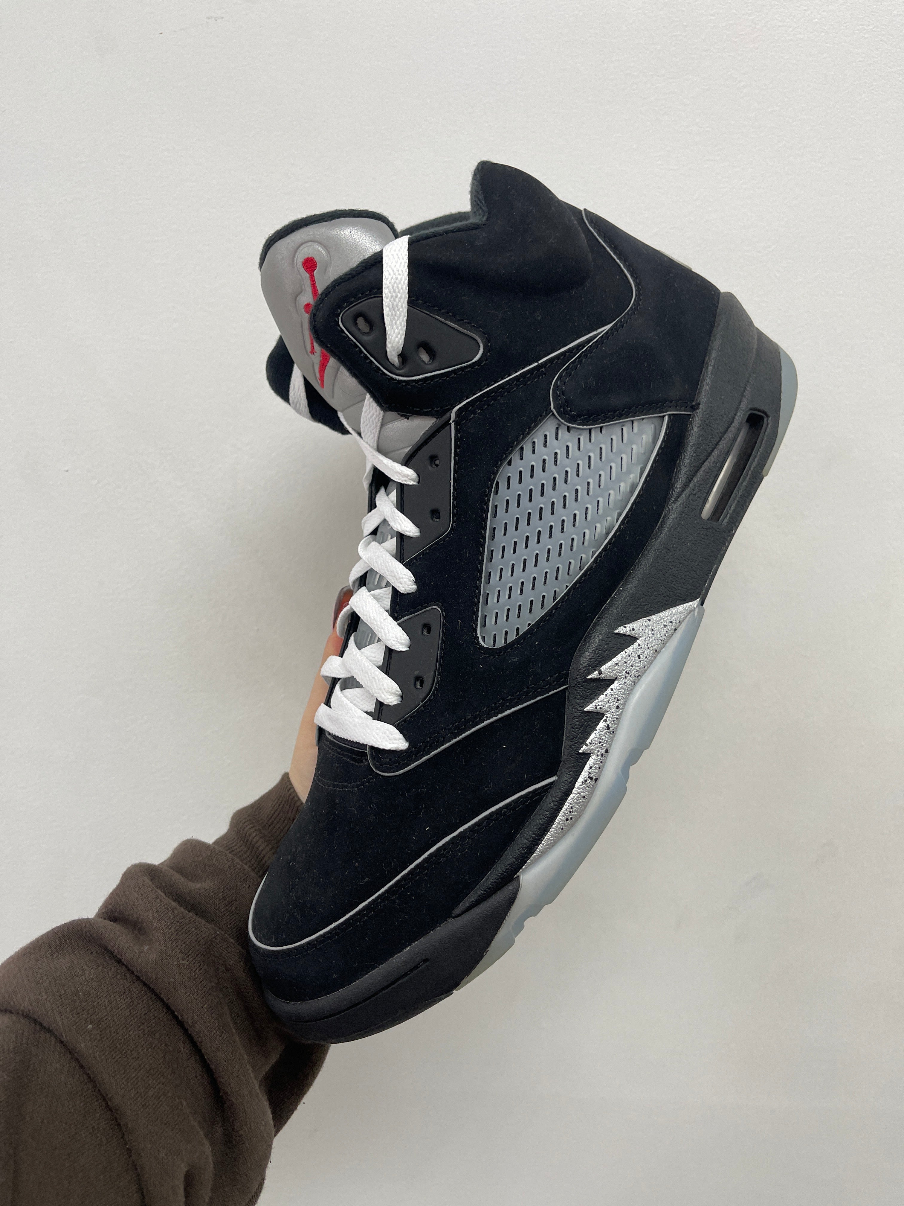 Jordan 5 Black Metallic Sneakers