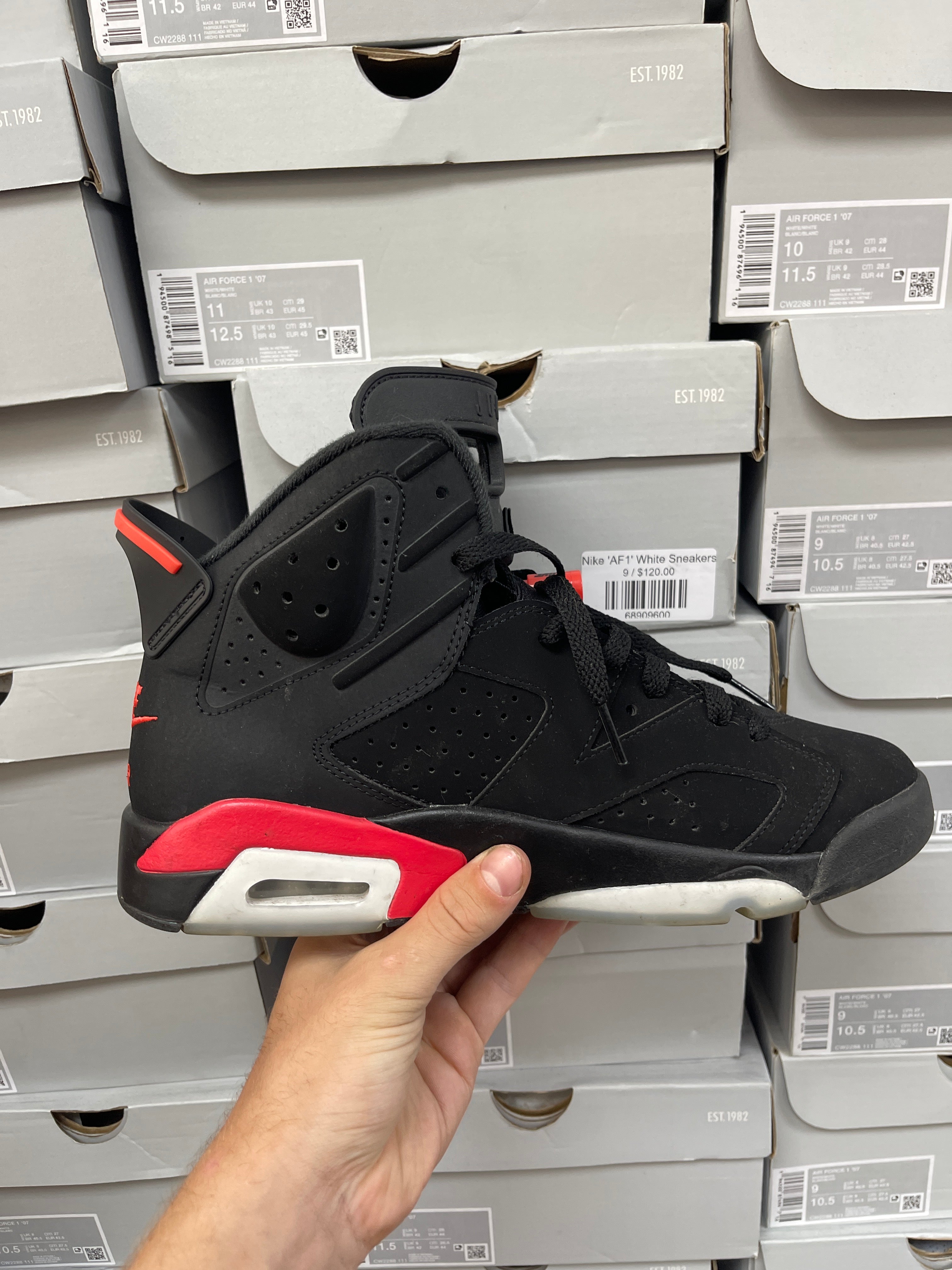 Jordan 6 Infrared Salesman Sneakers