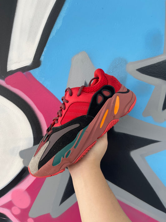 YZY 700 Bright Red Used No Box