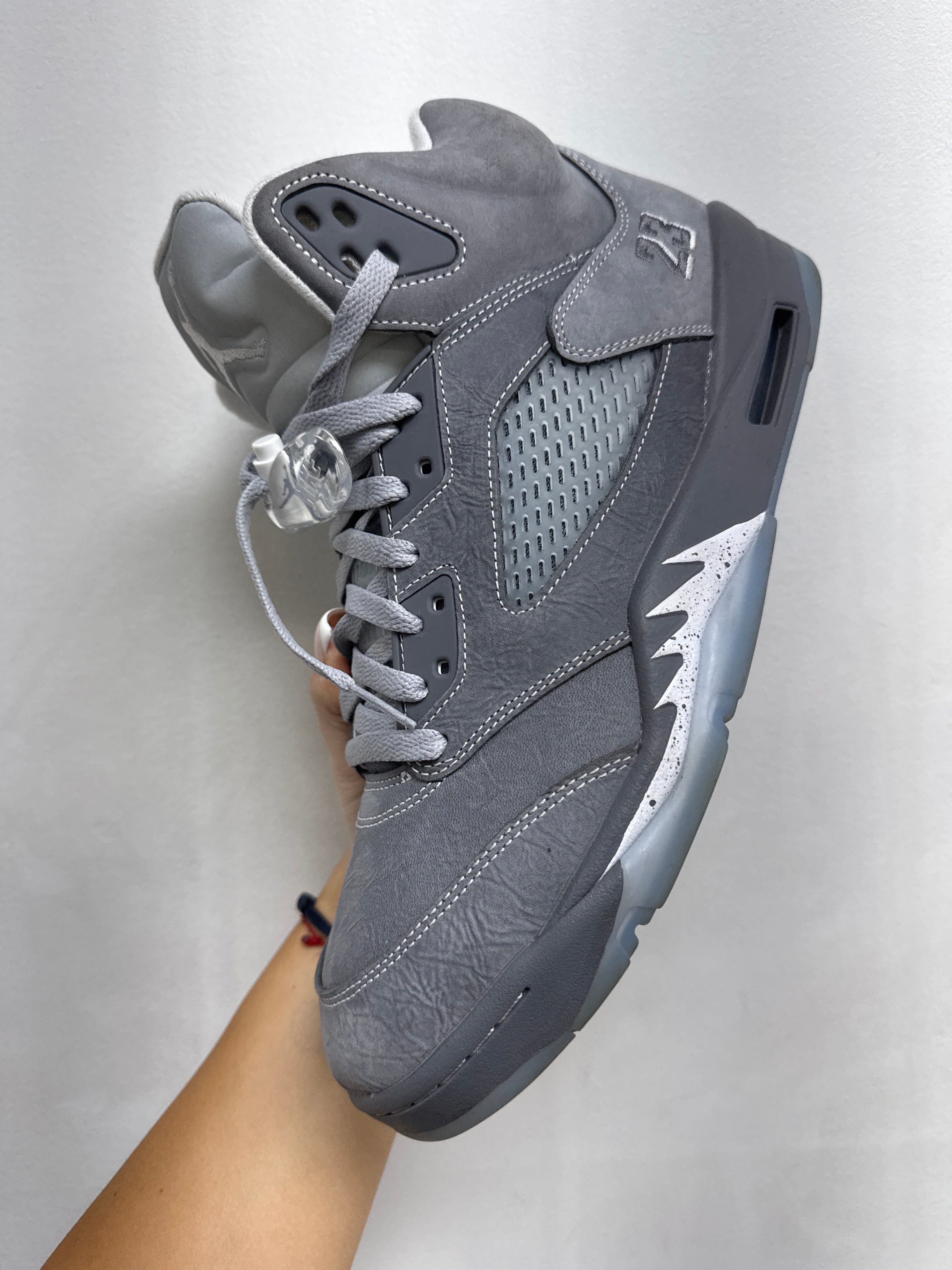 Jordan 5 Wolf Gray Sneakers