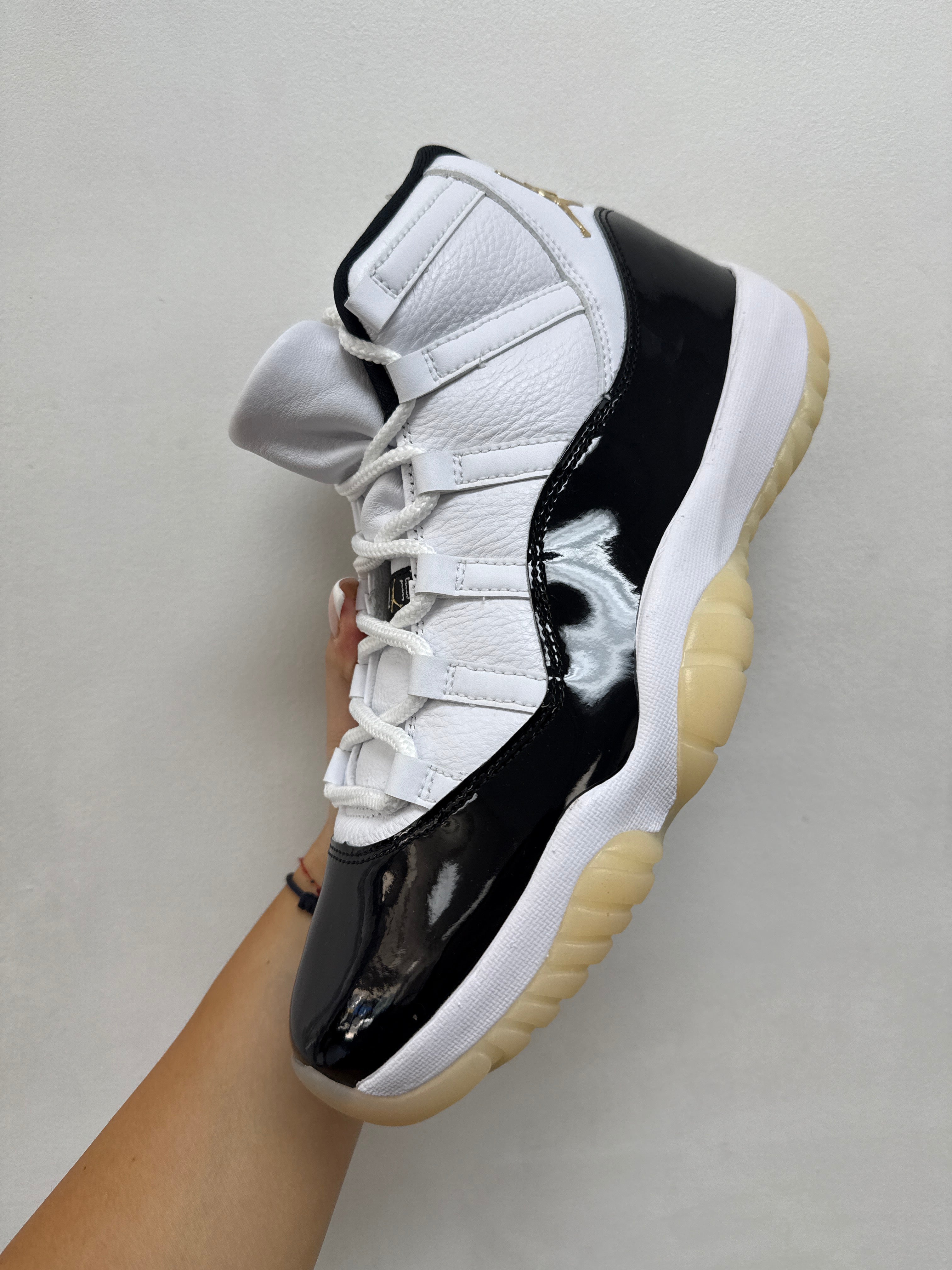 Jordan 11 DMP Sneakers