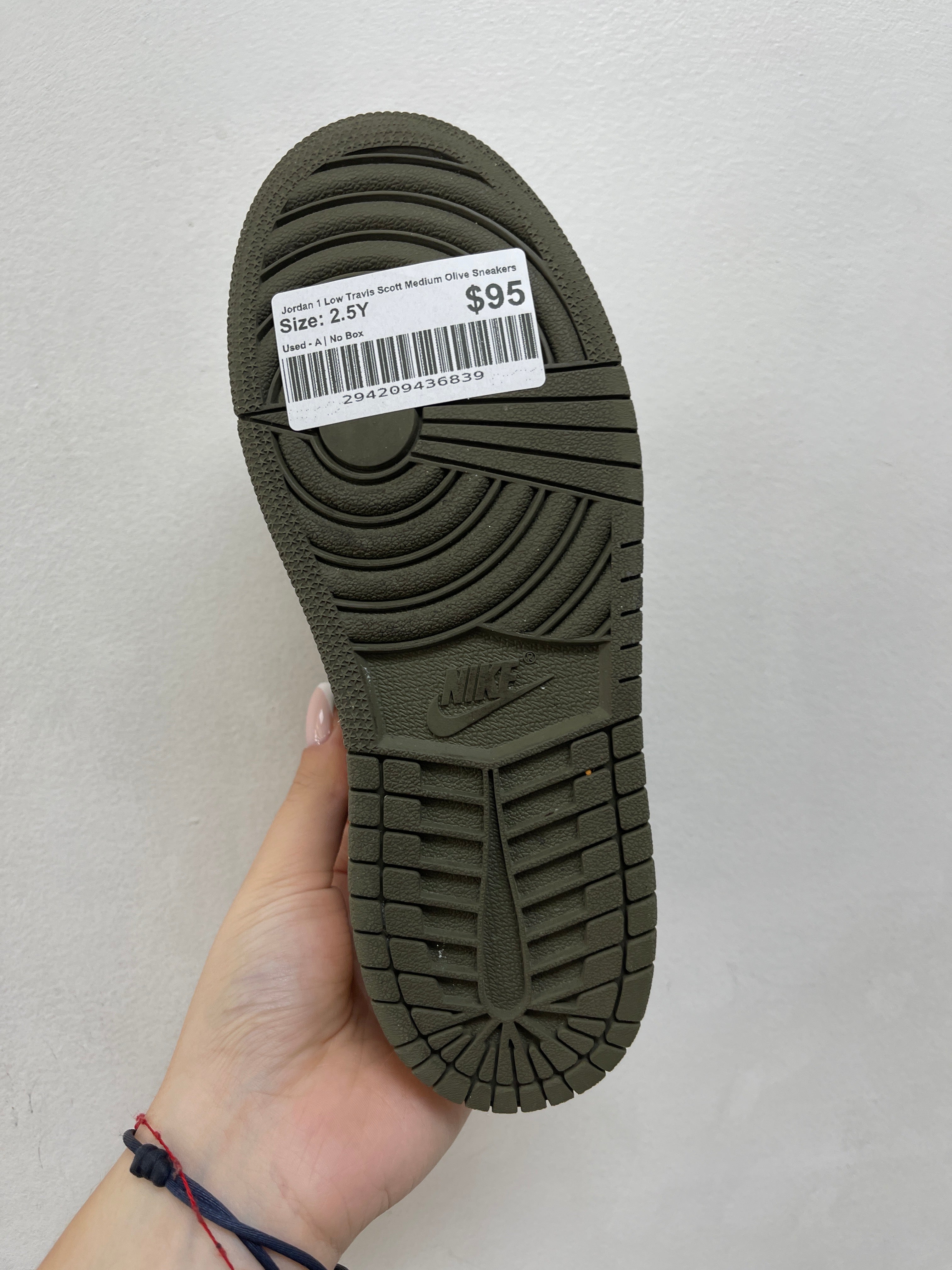 Jordan 1 Low Travis Scott Medium Olive Sneakers
