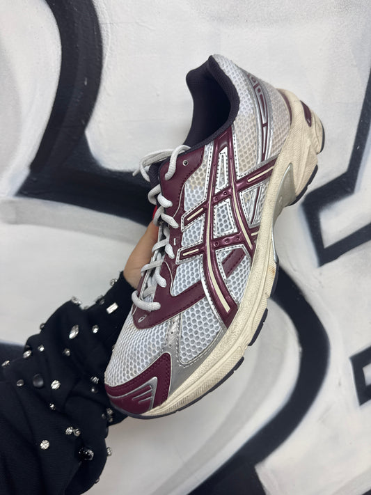 ASICS Gel 1130 White Maroon Banner Sneaker