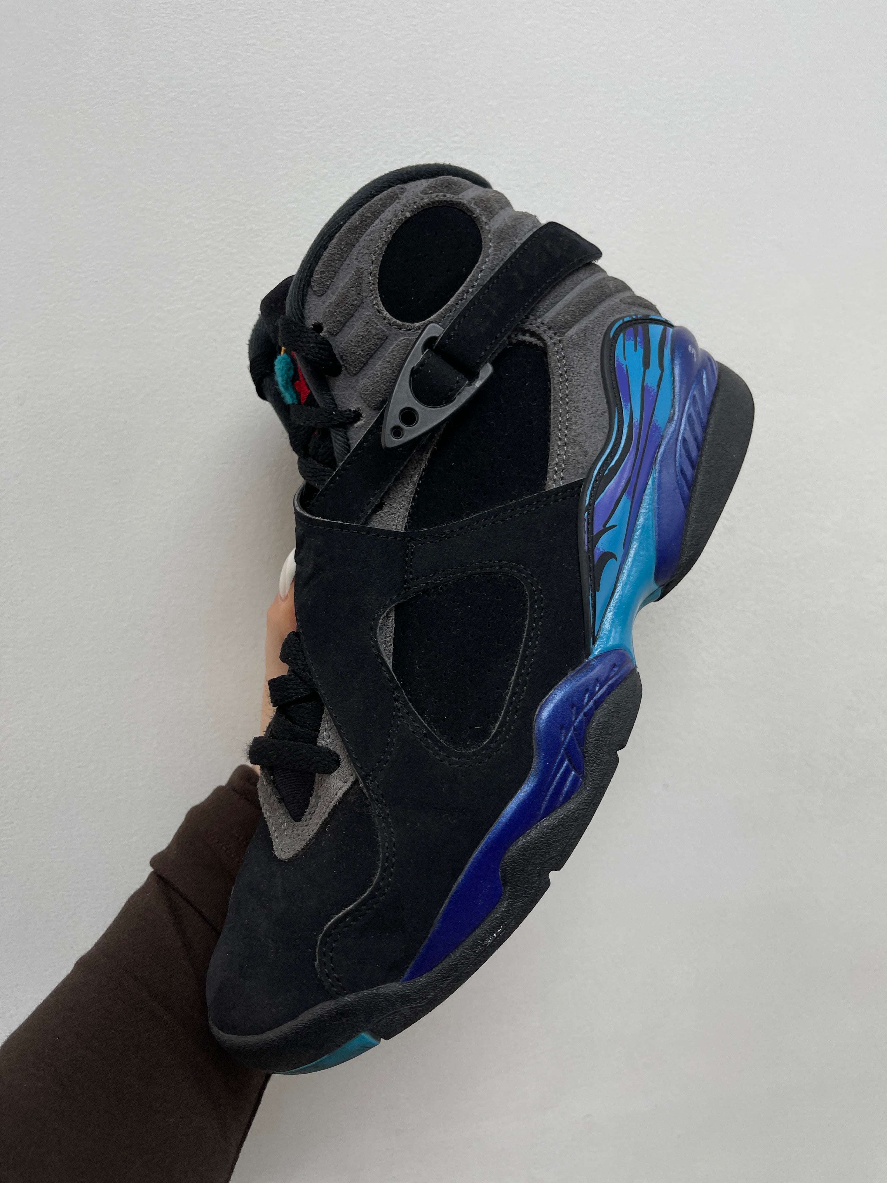 Jordan 8 Aqua Sneakers