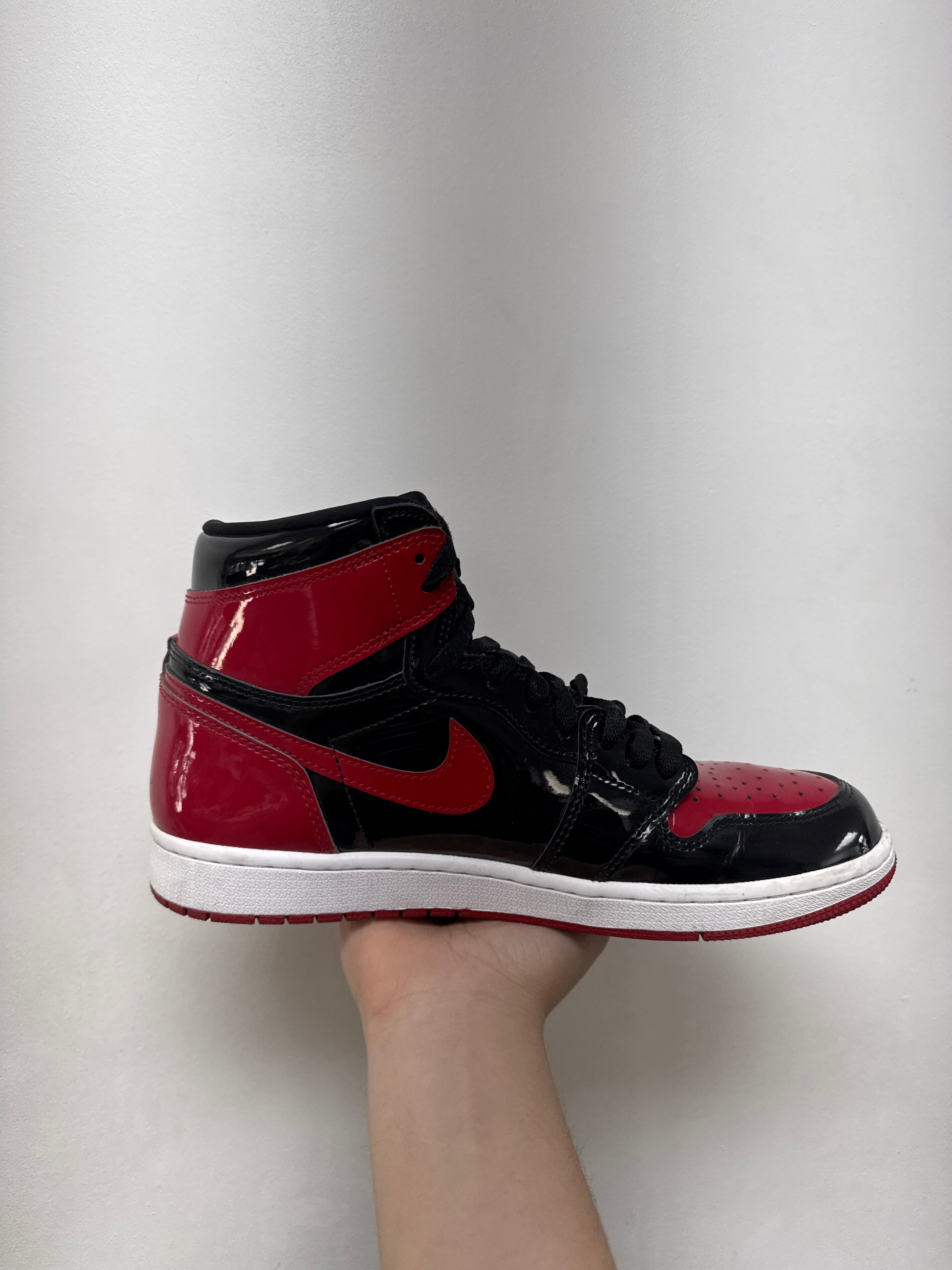 Jordan 1 Patent Bred Sneakers