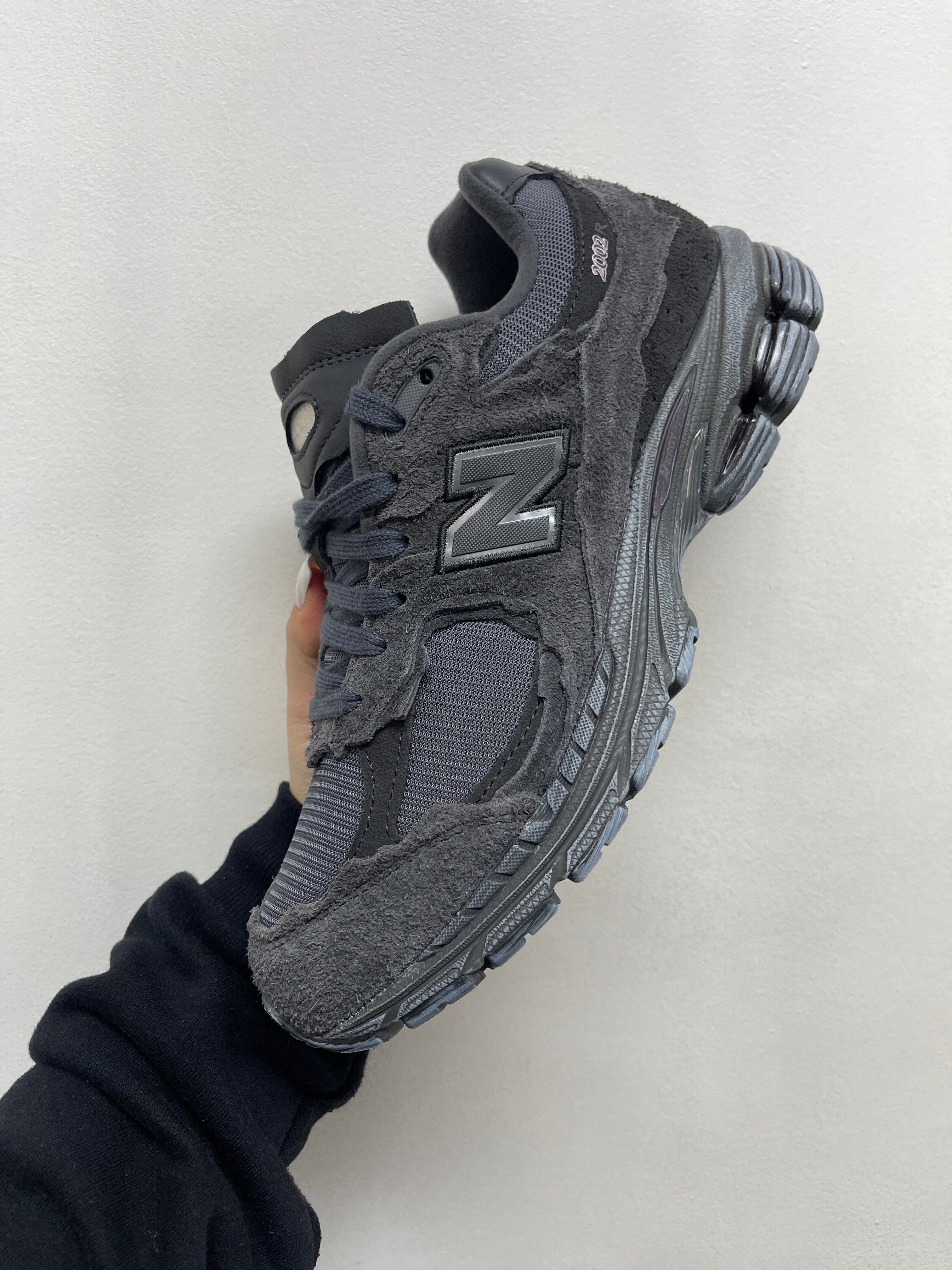 New Balance 2002R Protection Pack Black Phantom Sneakers