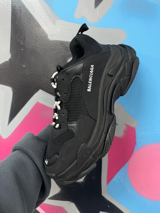 Balenciaga Triple S Black 44 (US 11) With Box Used