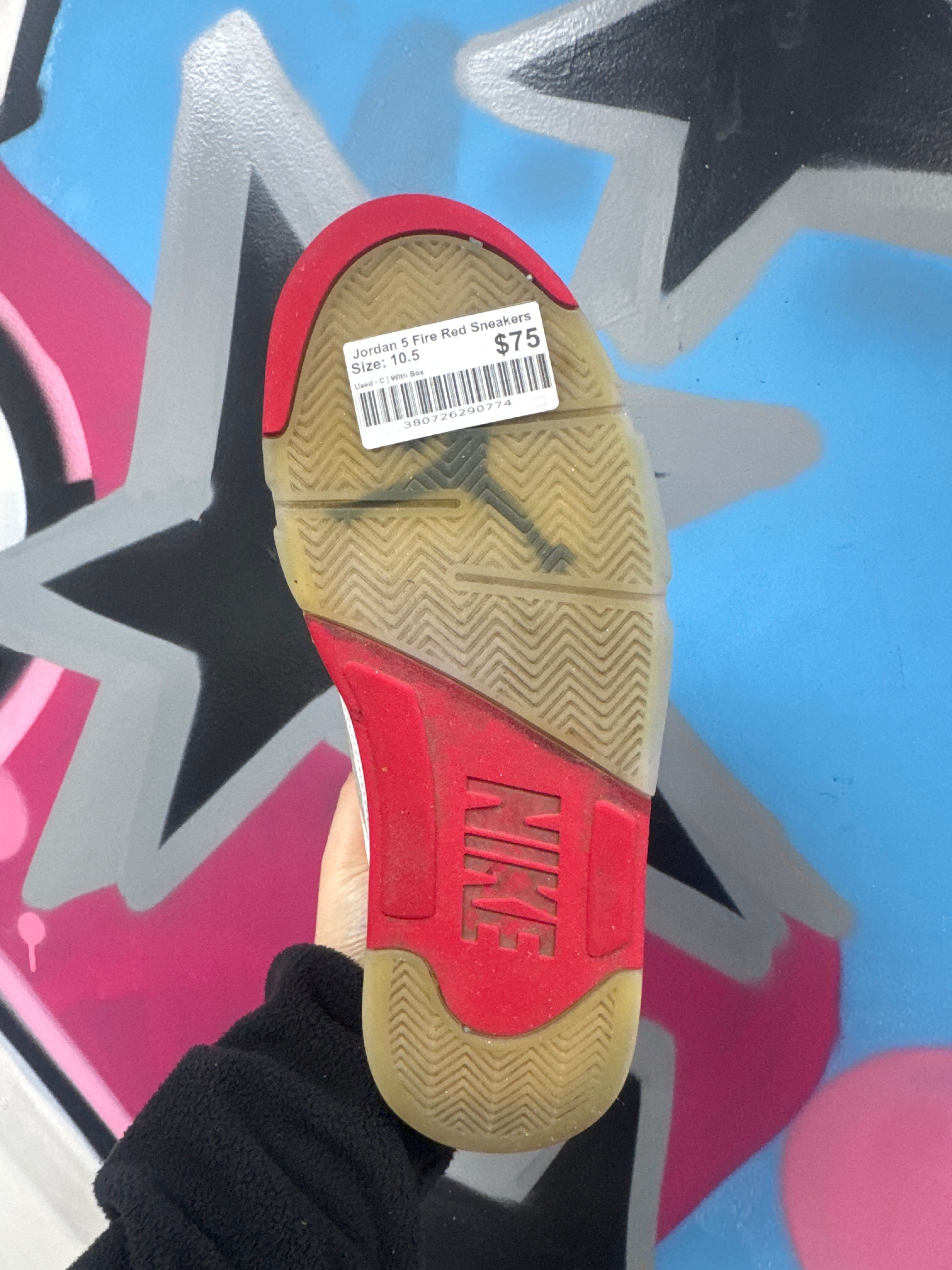 Jordan 5 Fire Red Sneakers
