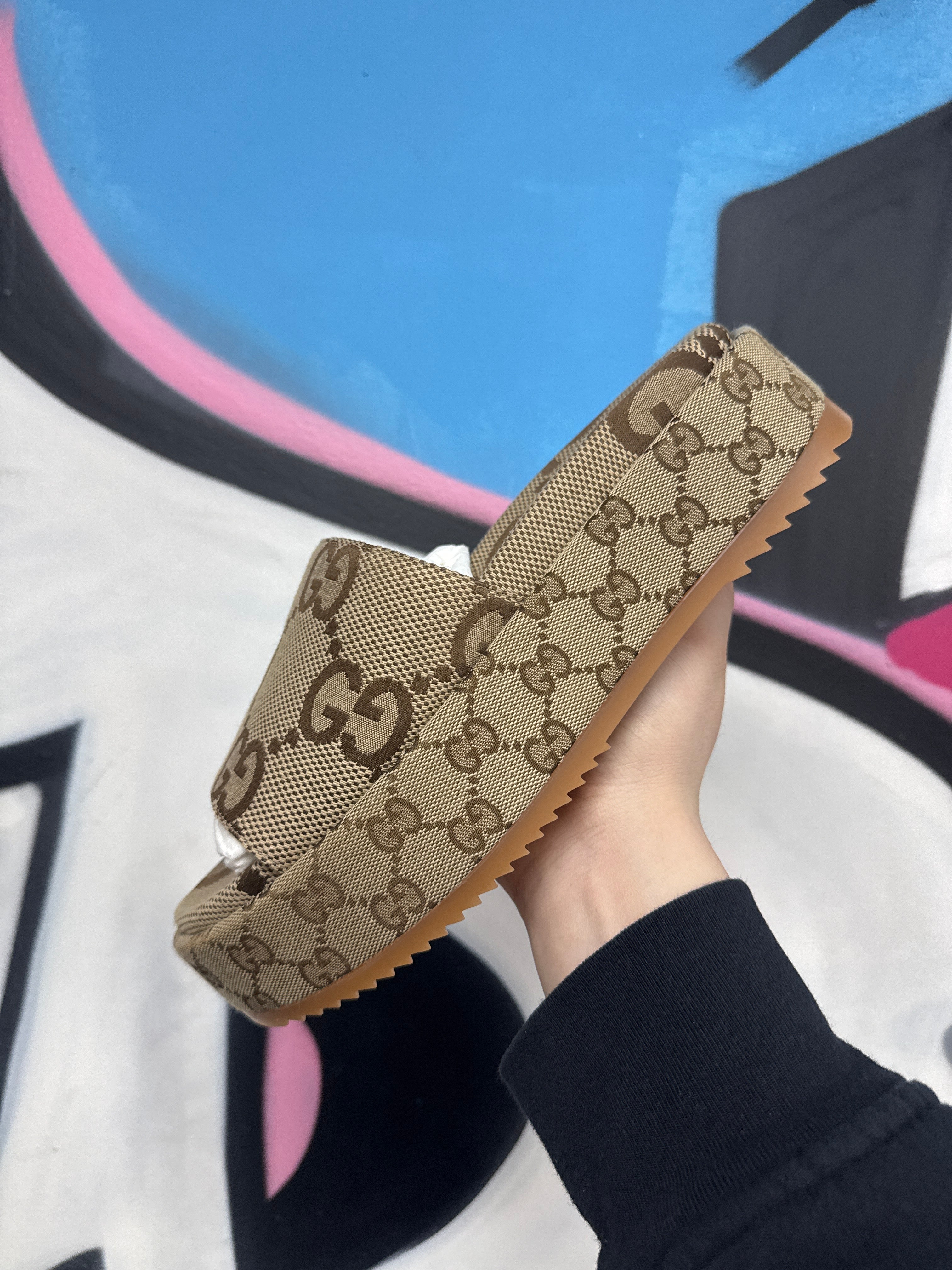Gucci Angelina GG Logo Slides