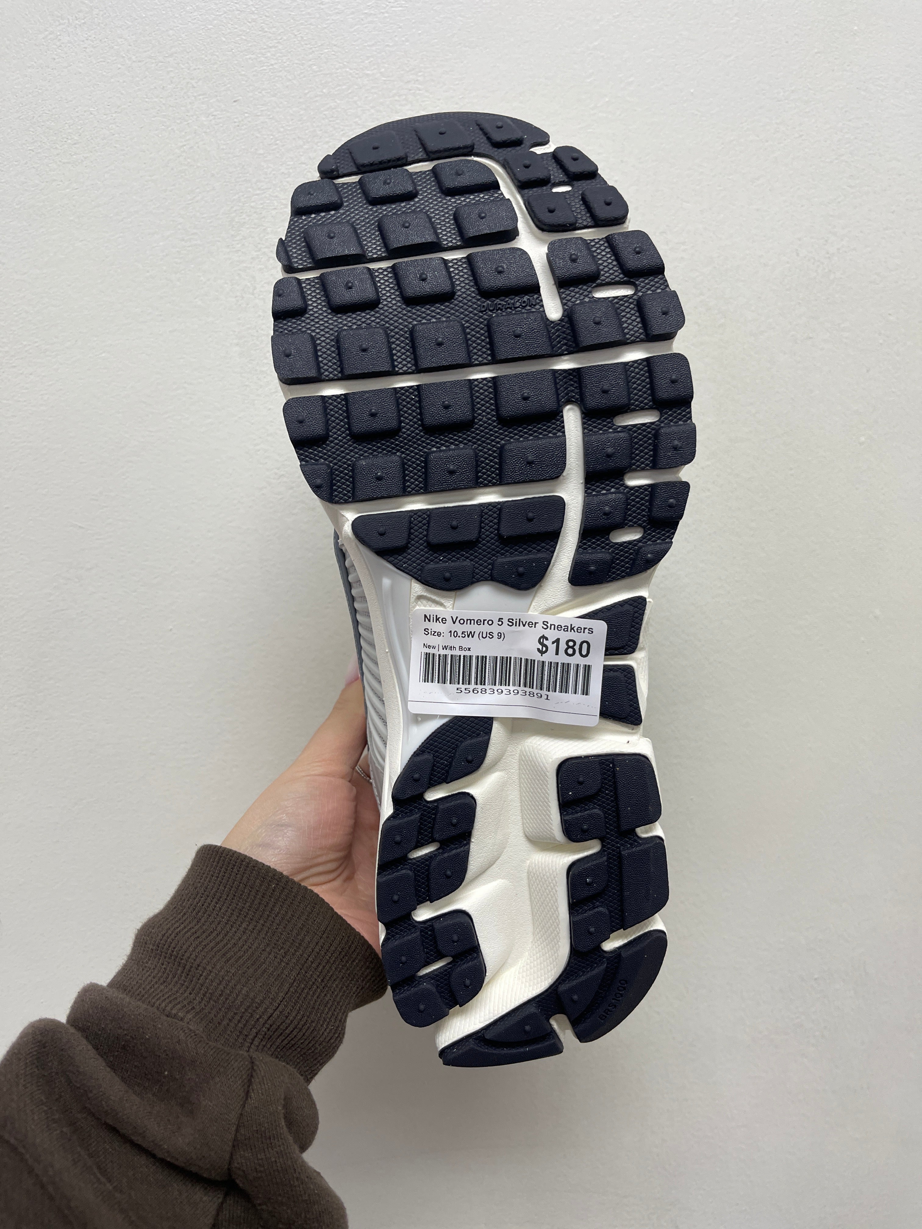 Nike Vomero 5 Silver Sneakers