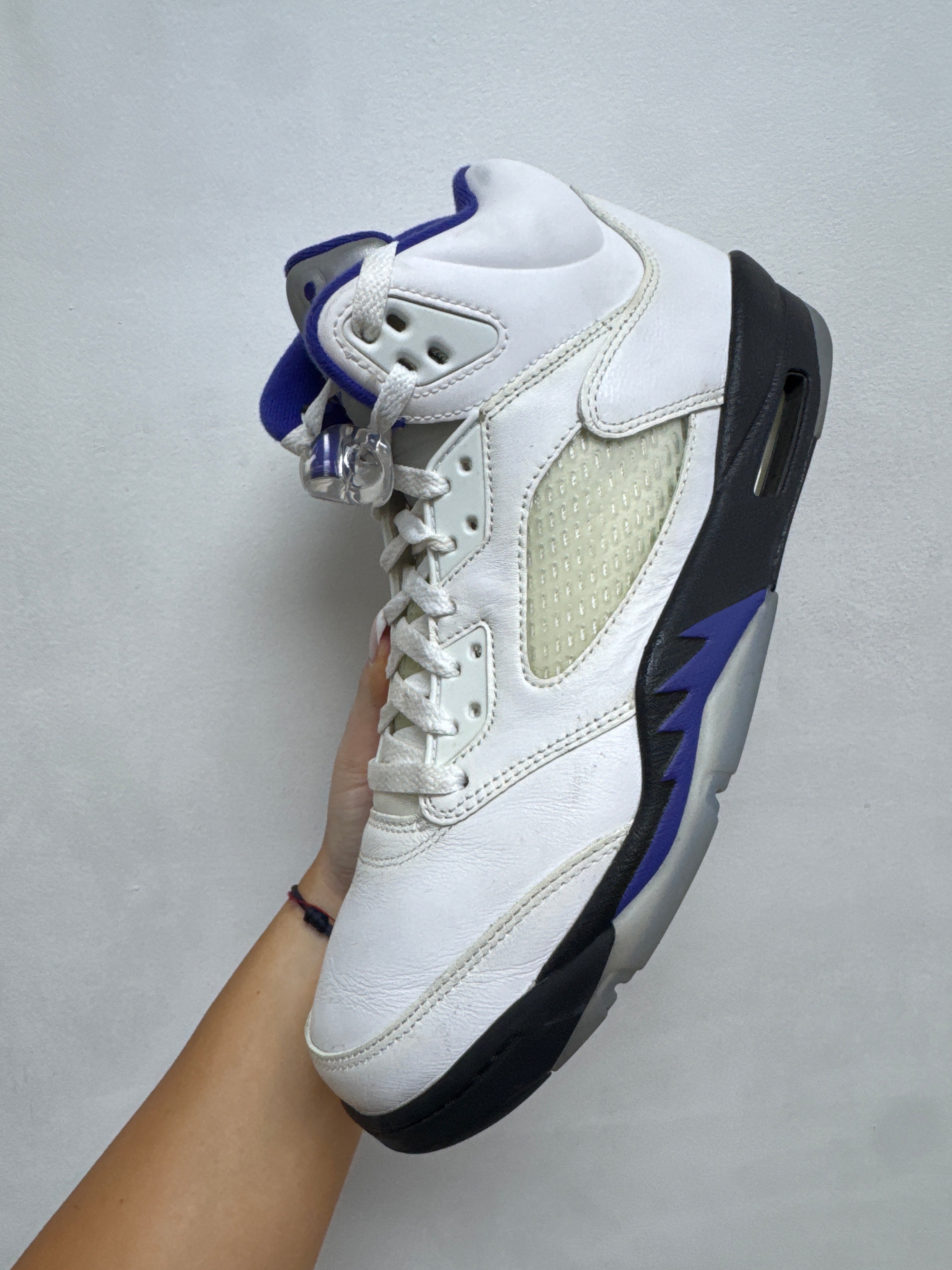 Jordan 5 Dark Concord Sneakers