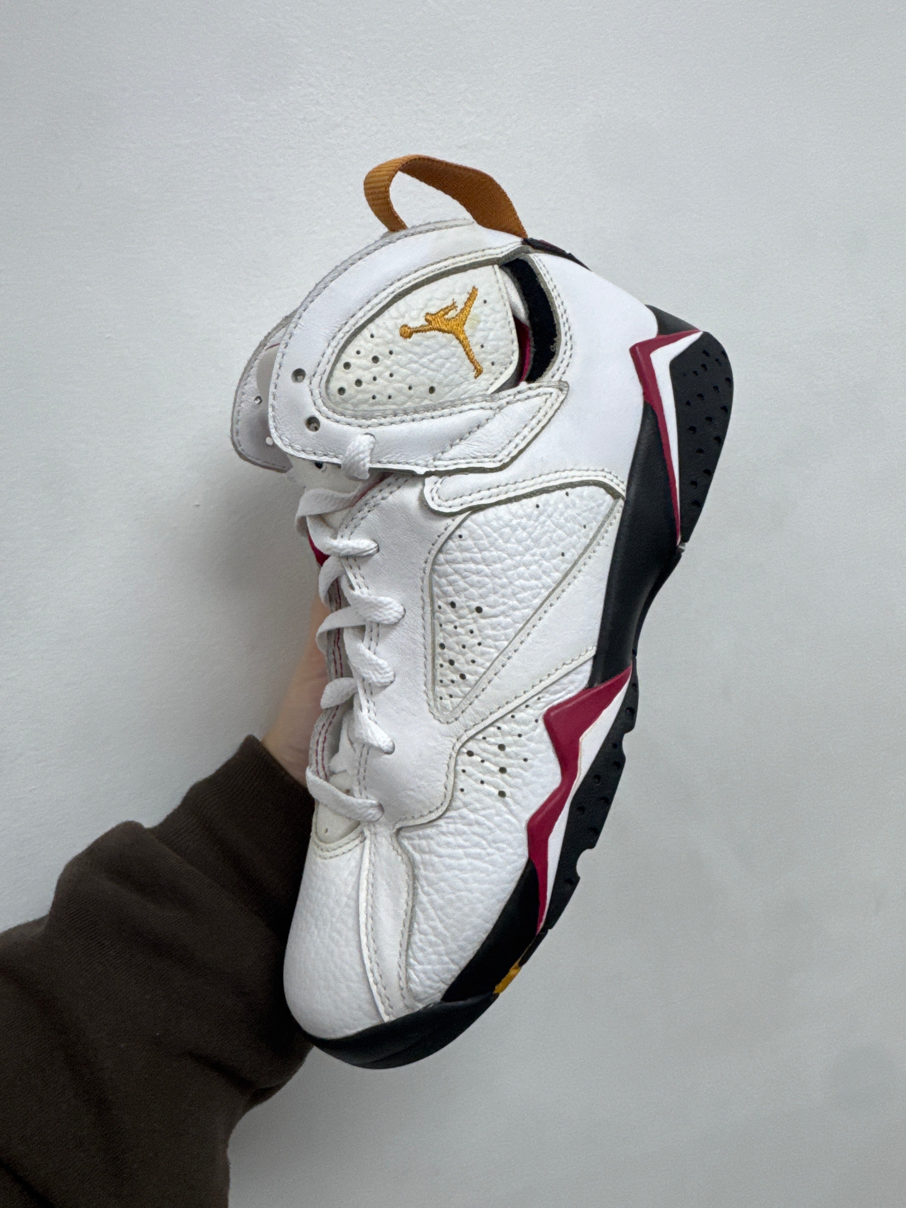 Nike Jordan 7 Cardinal Sneakers