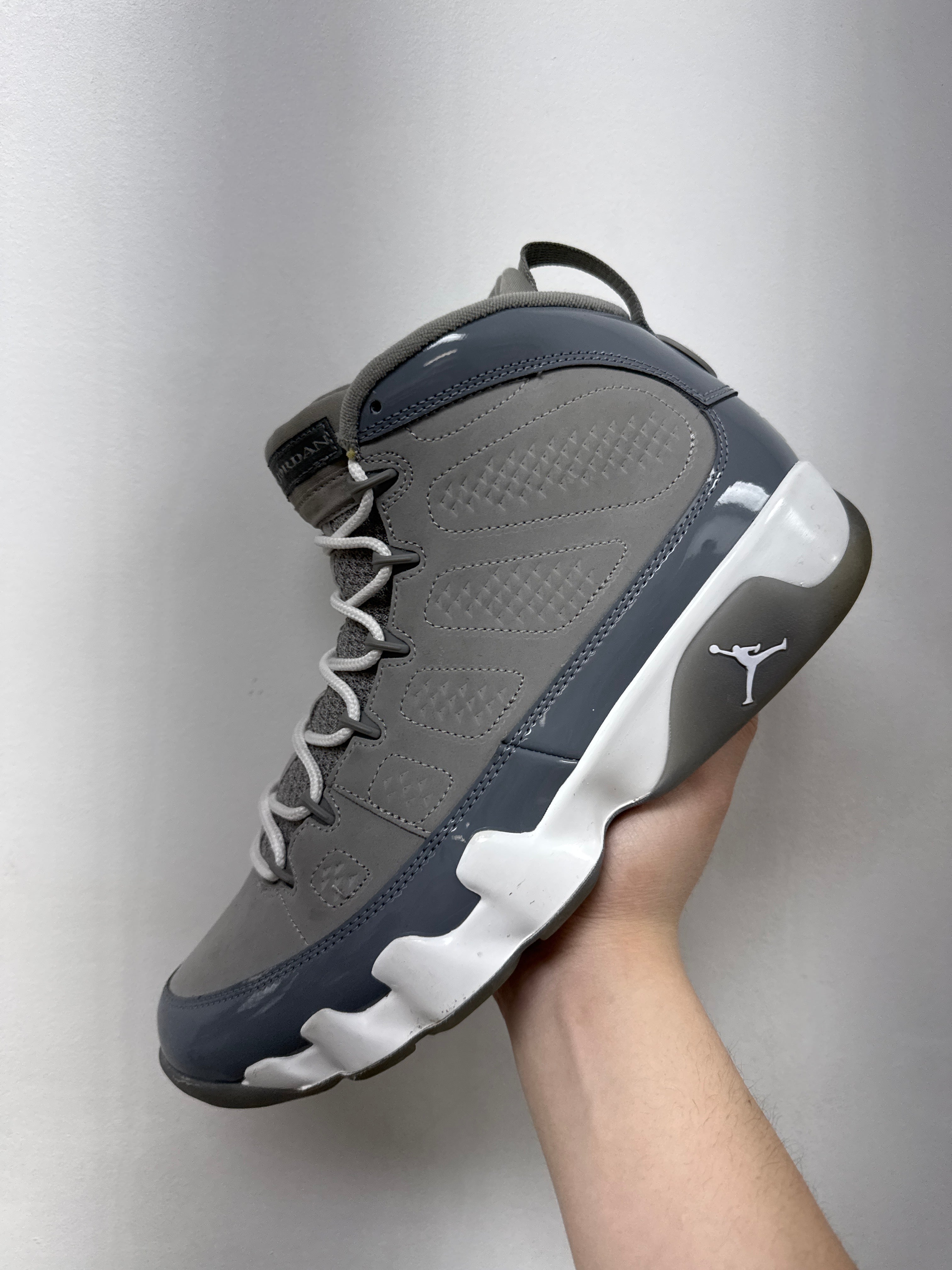 Jordan 9 Cool Grey Sneakers
