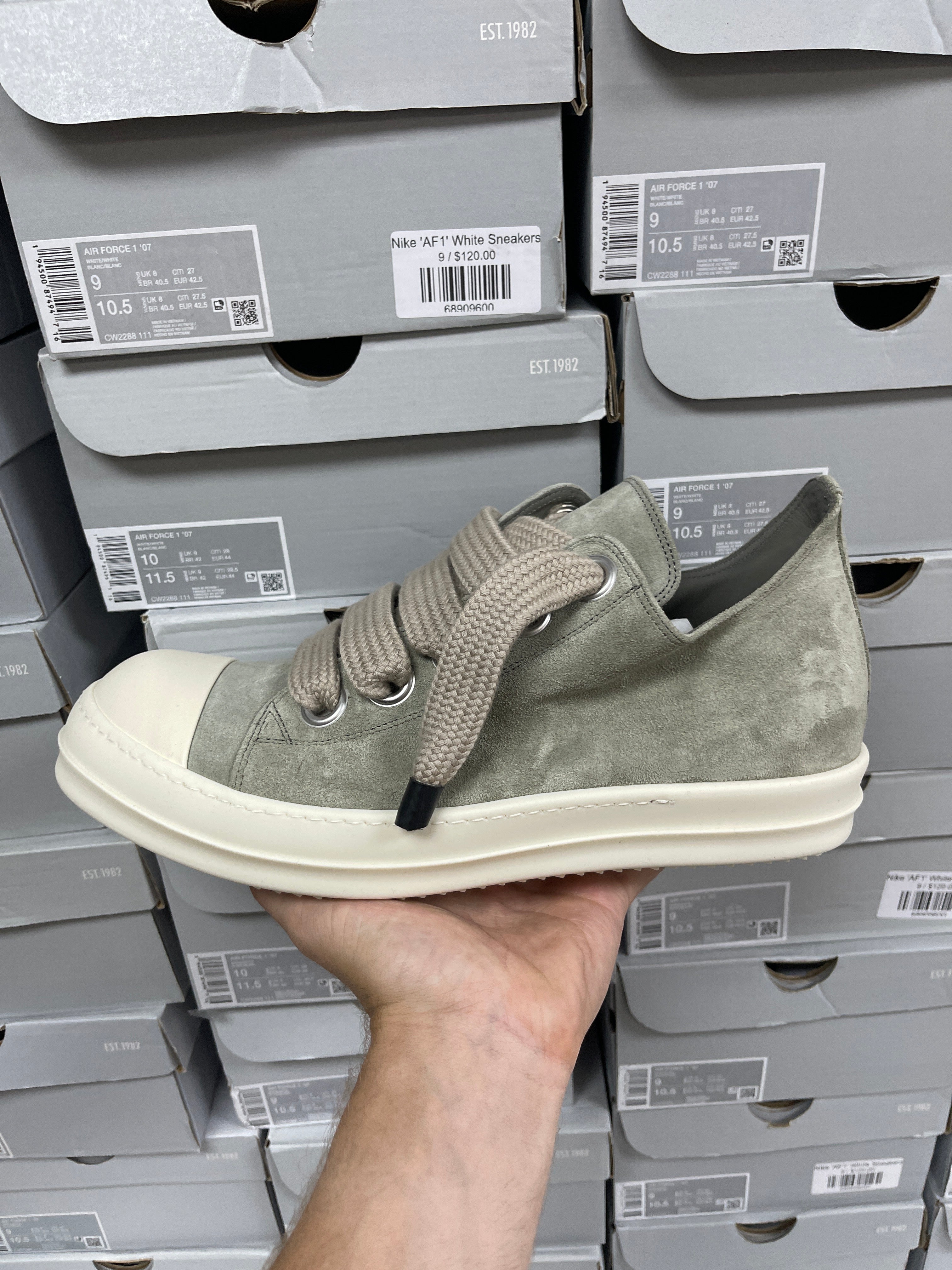 Rick Owens Dark Pearl Suede Jumbo Lace Ramone Low Sneakers