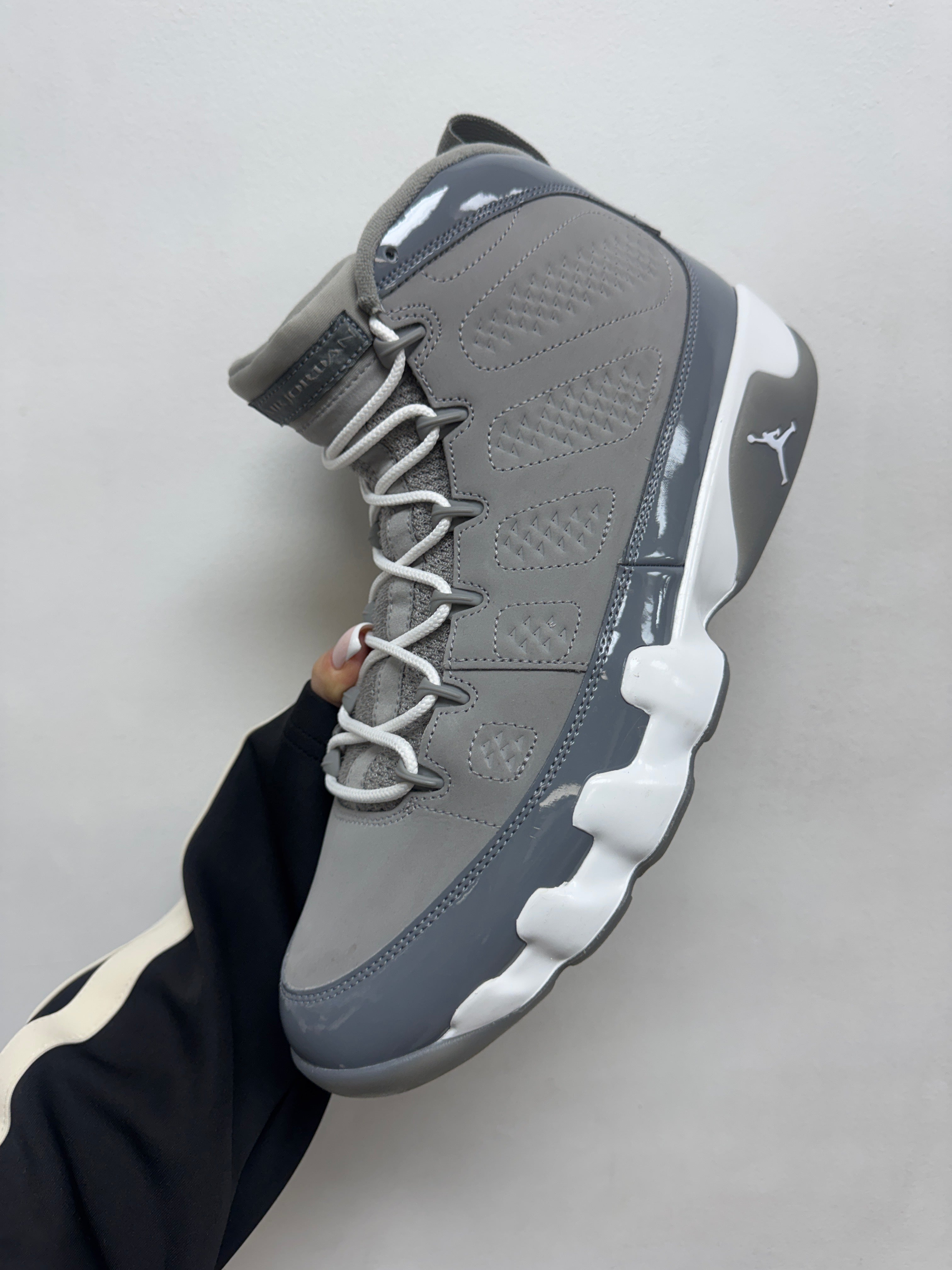 Jordan 9 Cool Grey Sneakers
