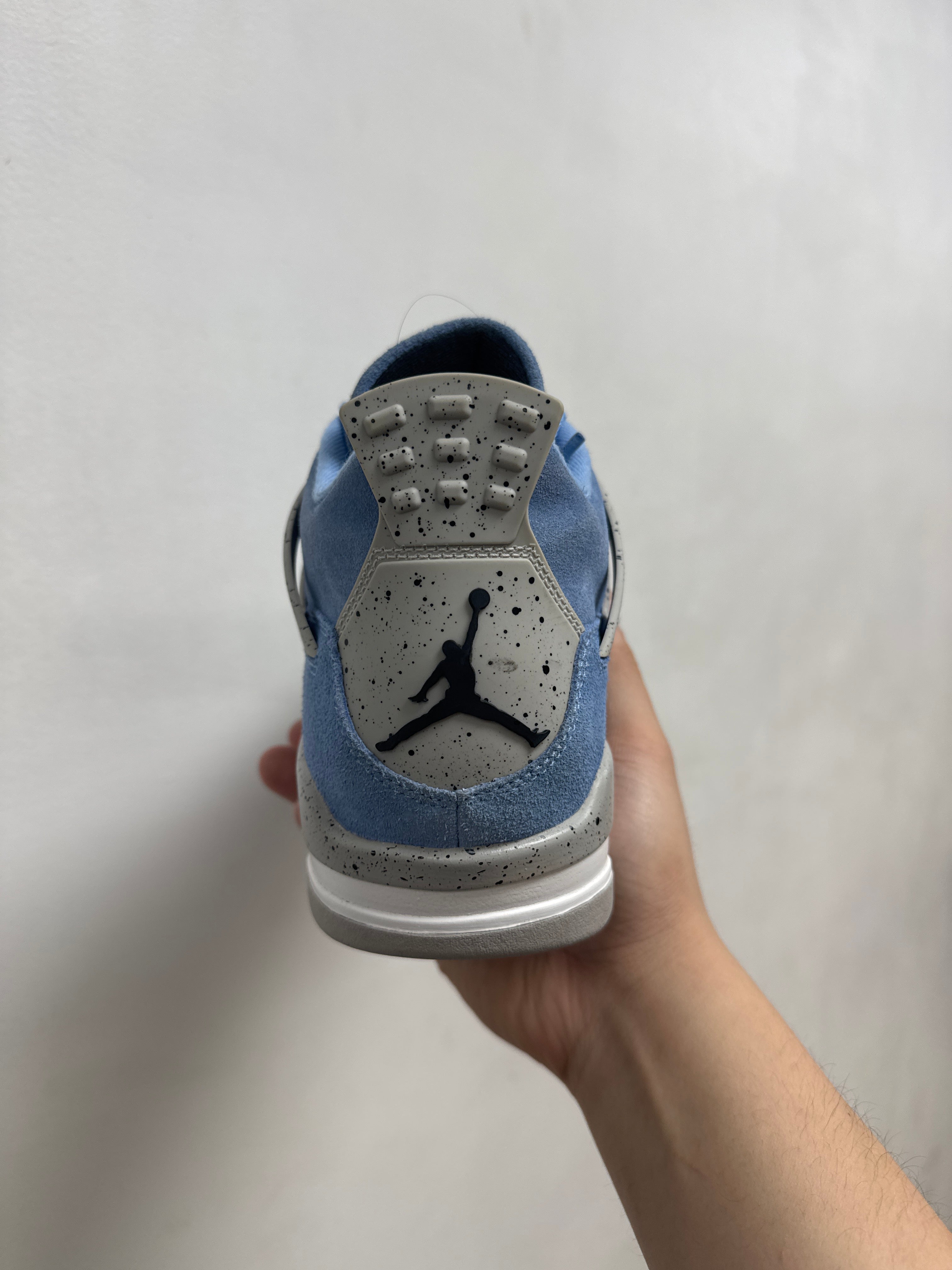 Jordan 4 University Sneakers