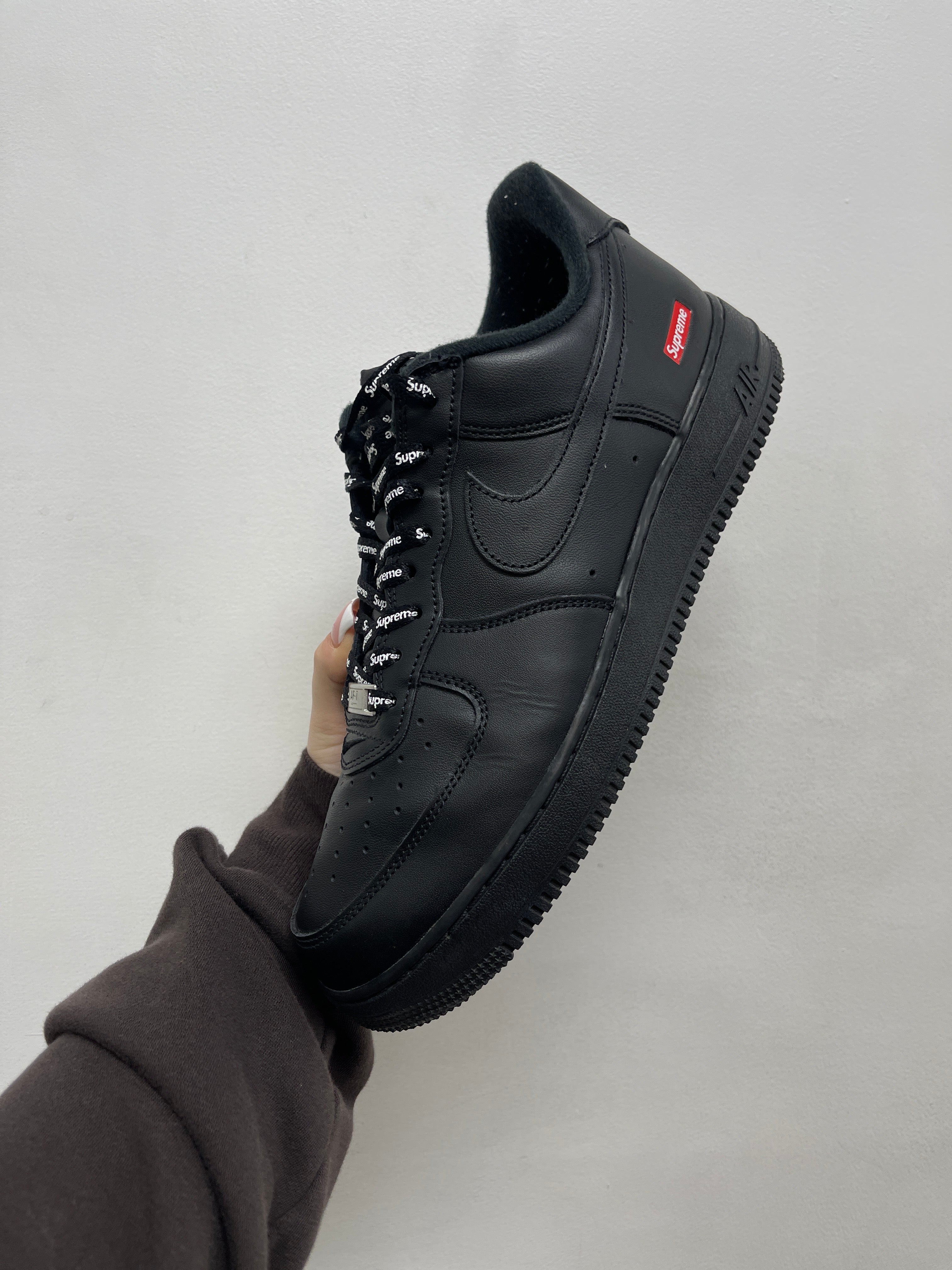 Supreme Nike AF1 Black Sneakers