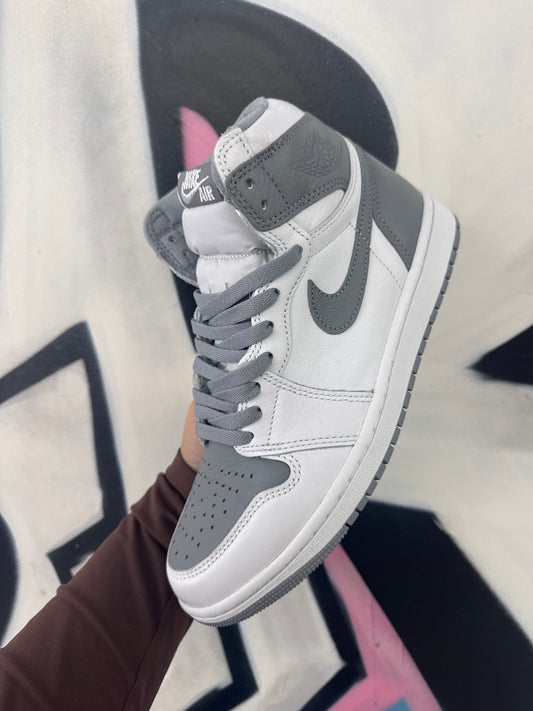 Nike Jordan 1 OG Stealth Sneakers