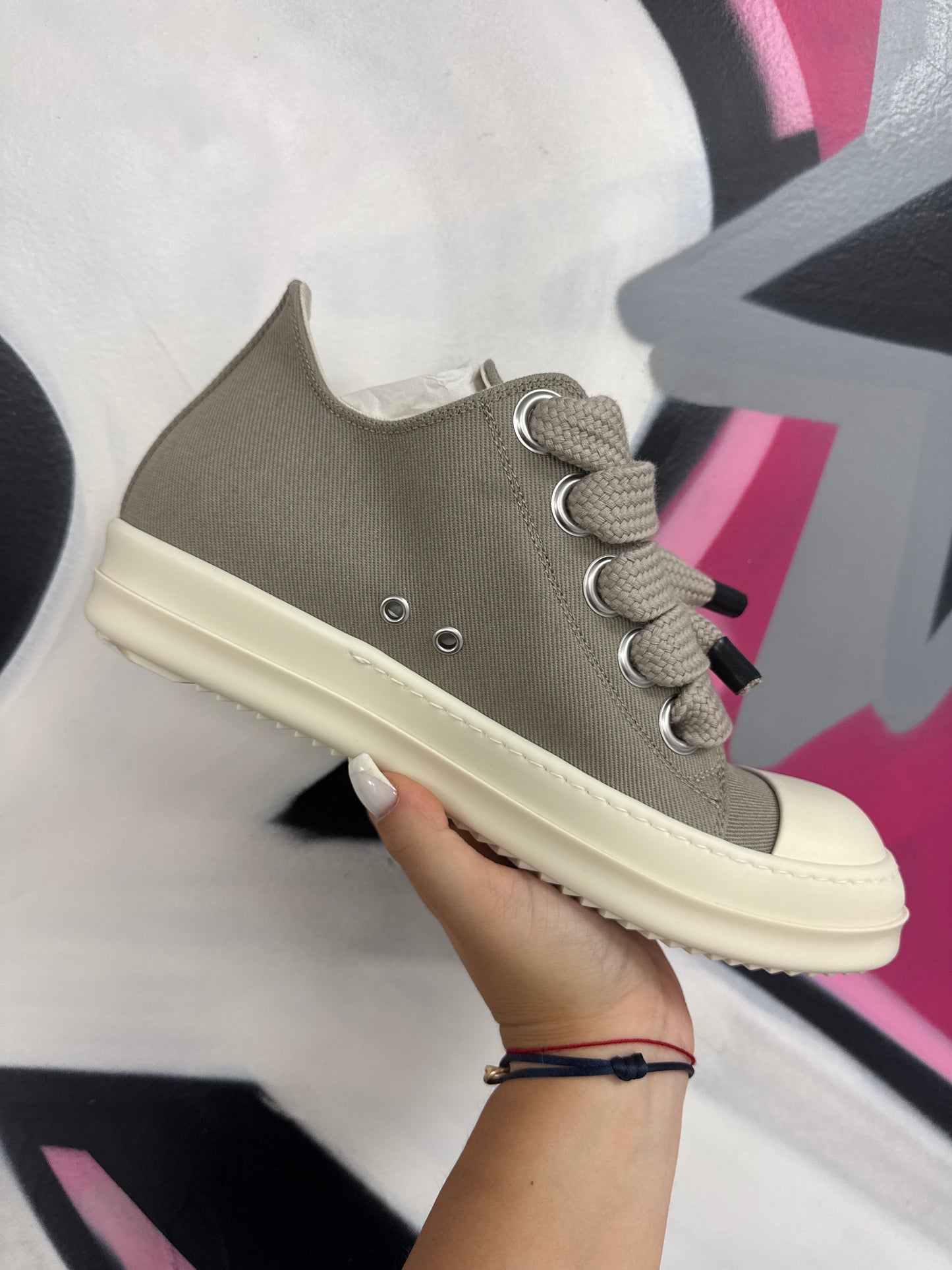 Rick Owens Jumbo Lace Ramone Low Dirty Pearl