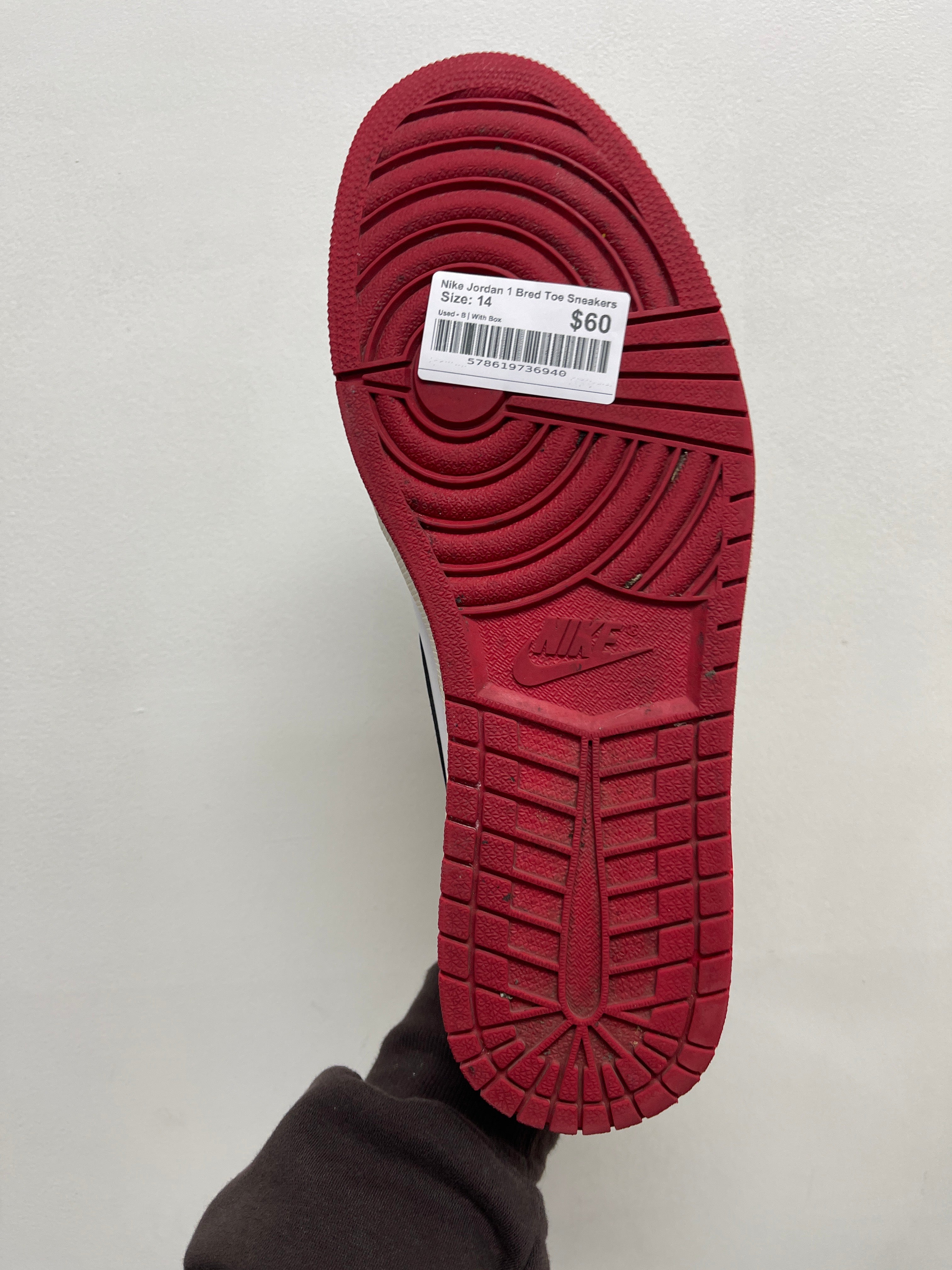 Nike Jordan 1 Bred Toe Sneakers