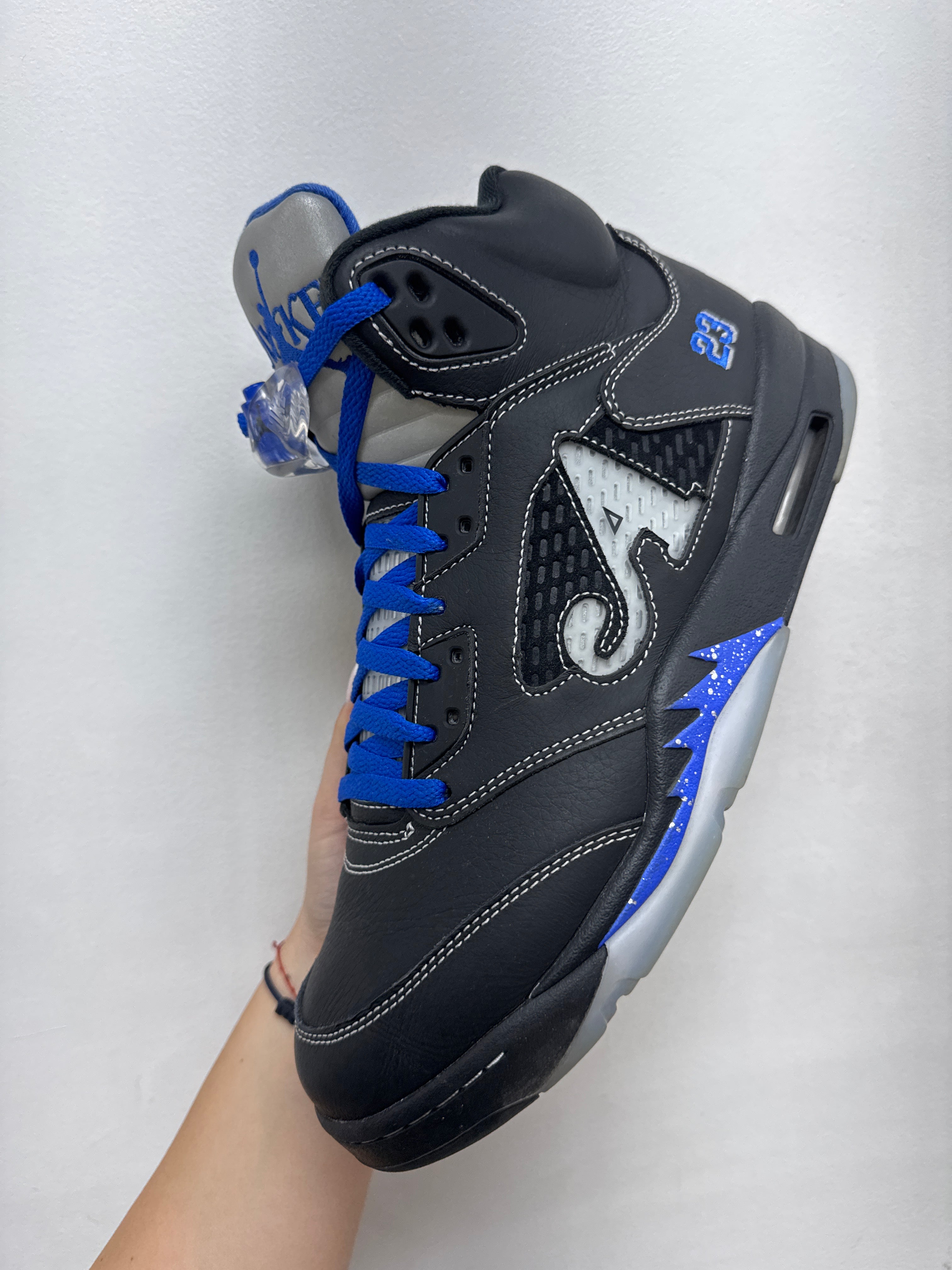 Jordan 5 Black Awake Sneakers