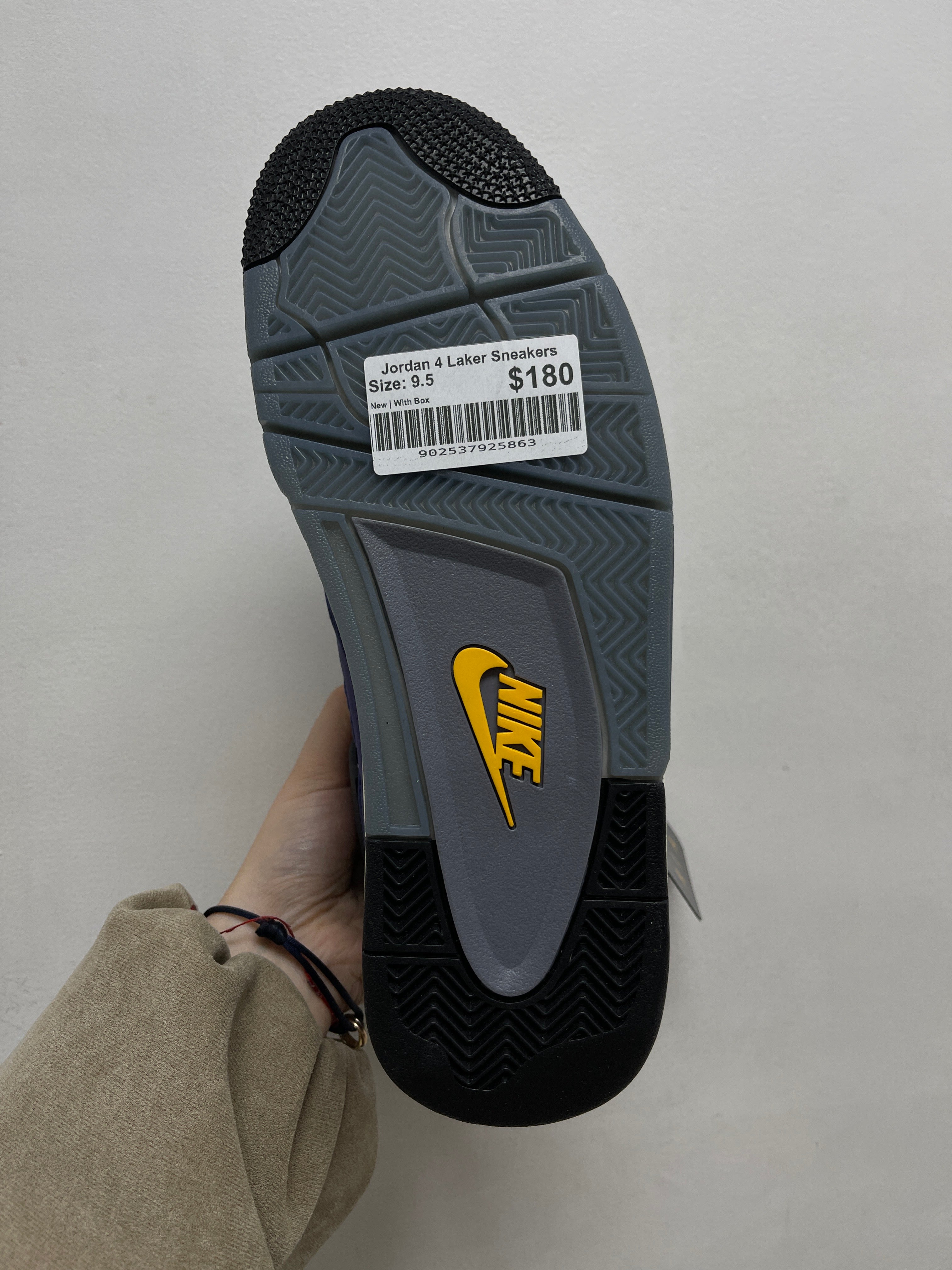 Jordan 4 Laker Sneakers