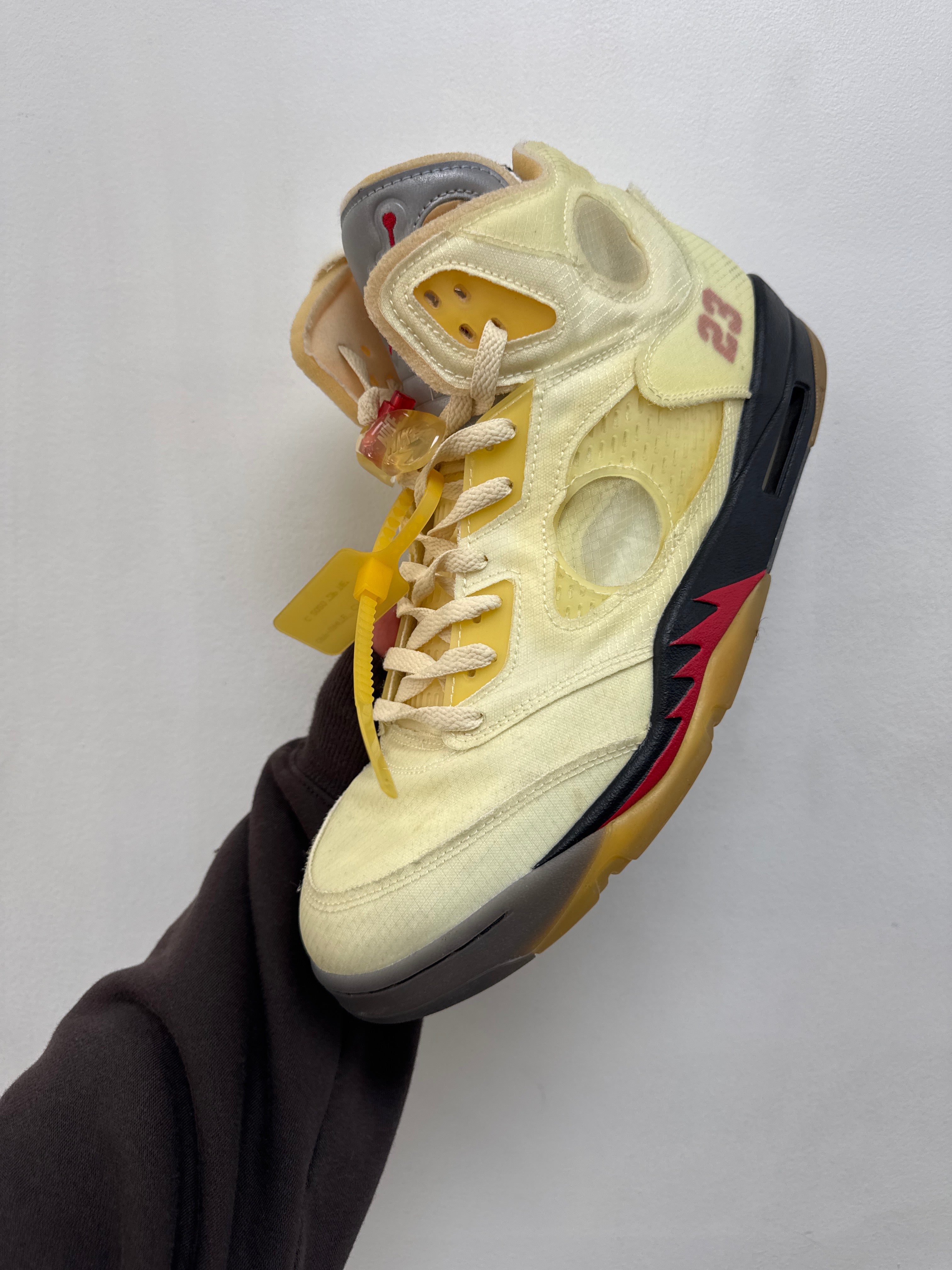 Jordan 5 x Off-White Sail Sneakers
