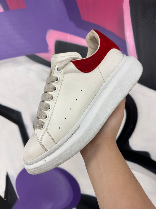 McQueen Oversized Sneaker White Red (No Insoles) (Stained Laces) Used No Box