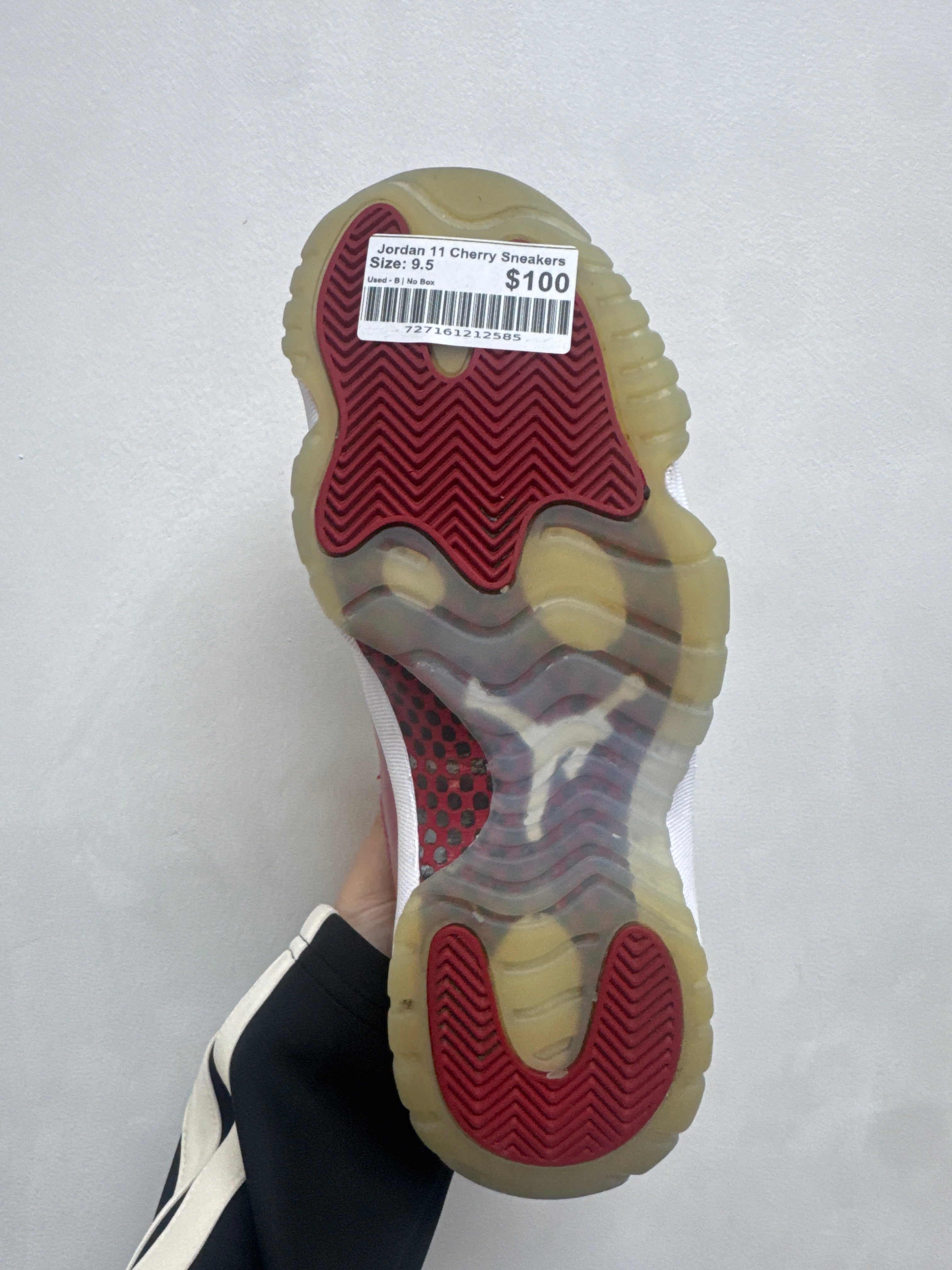 Jordan 11 Cherry Sneakers
