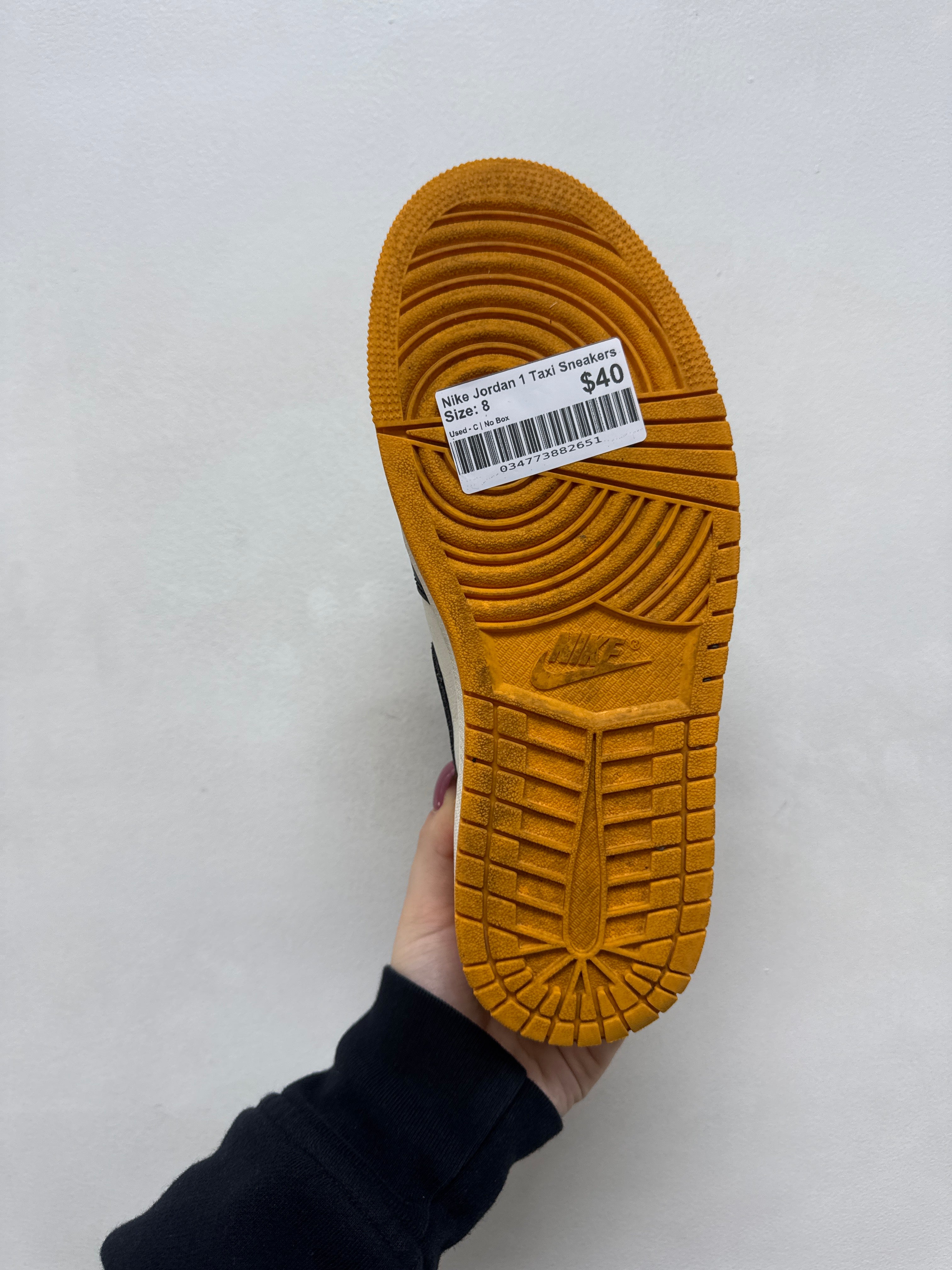 Nike Jordan 1 Taxi Sneakers