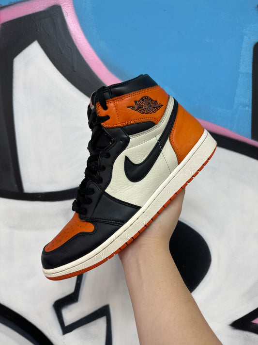 Nike Jordan 1 Shattered Backboard Sneakers