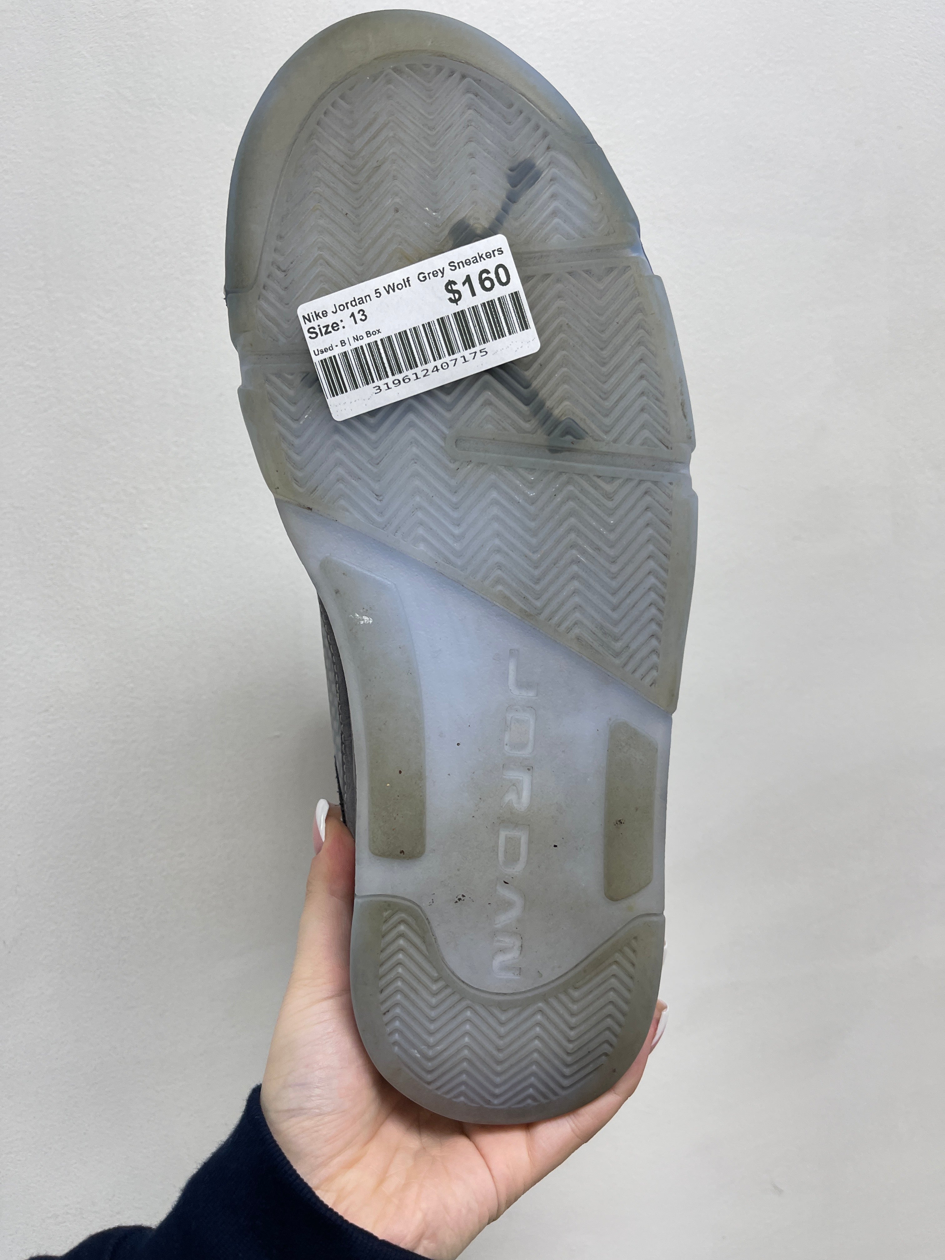 Nike Jordan 5 Wolf  Grey Sneakers