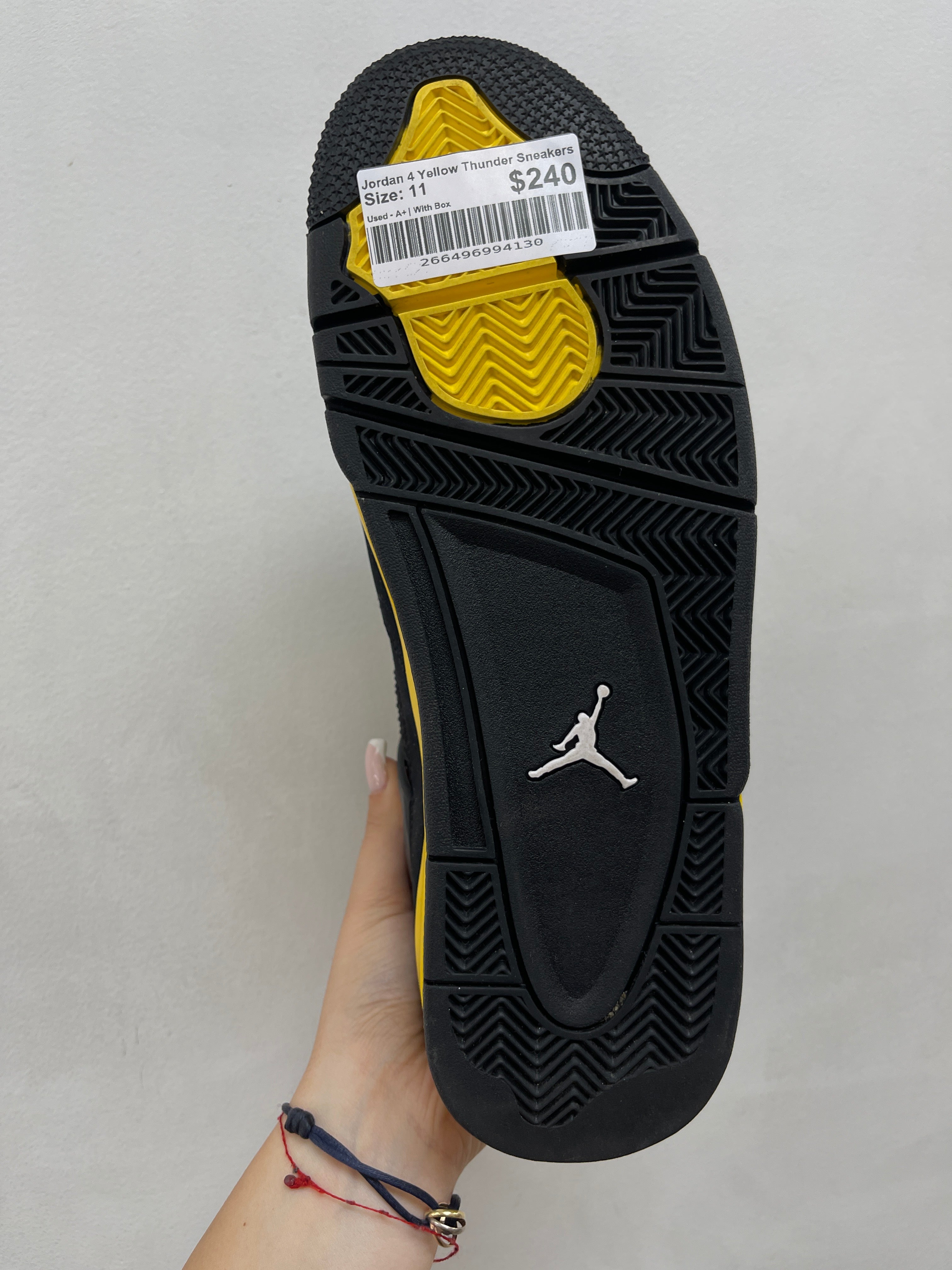 Jordan 4 Yellow Thunder Sneakers