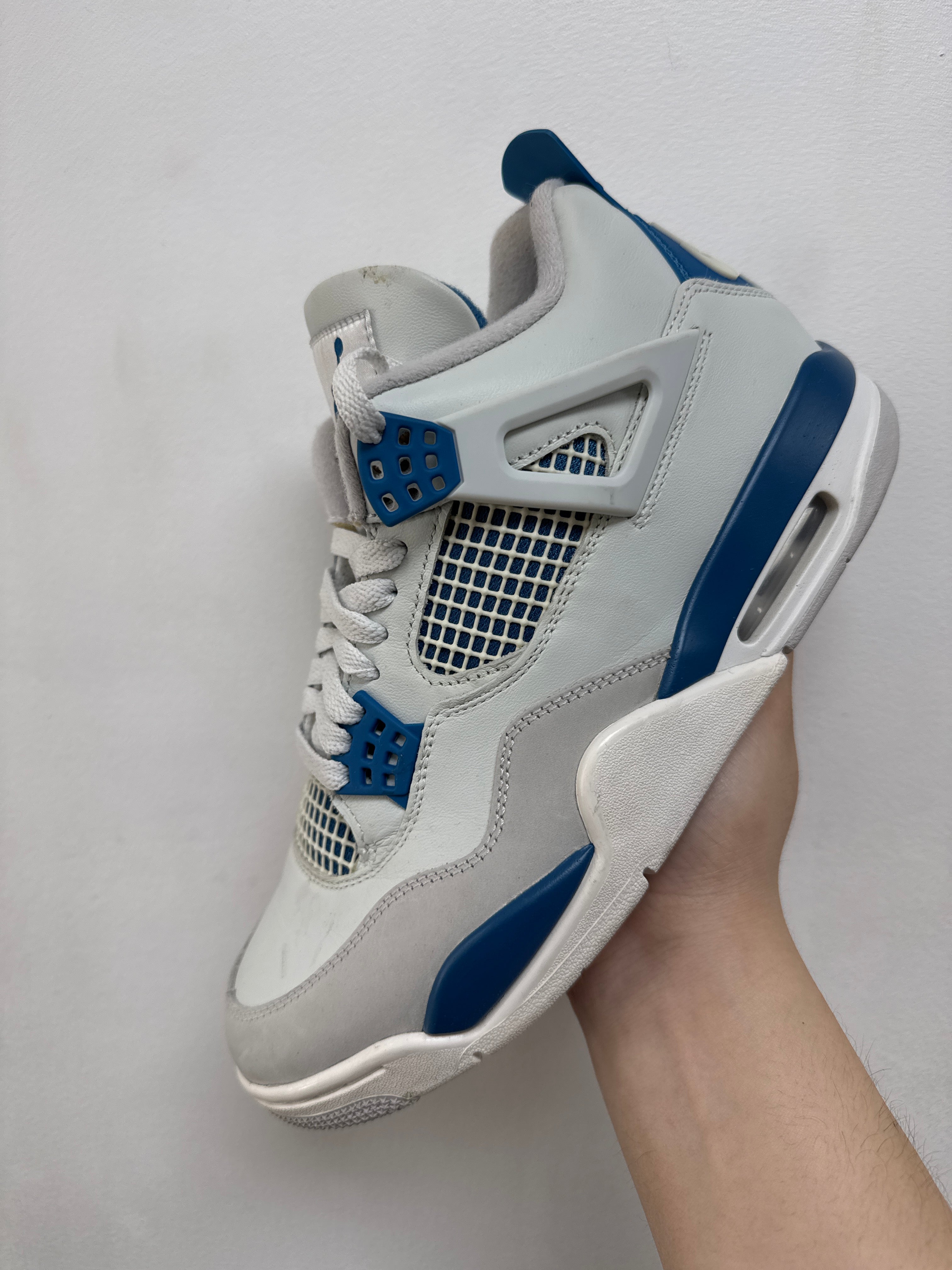 Jordan 4 Military Blue Sneakers